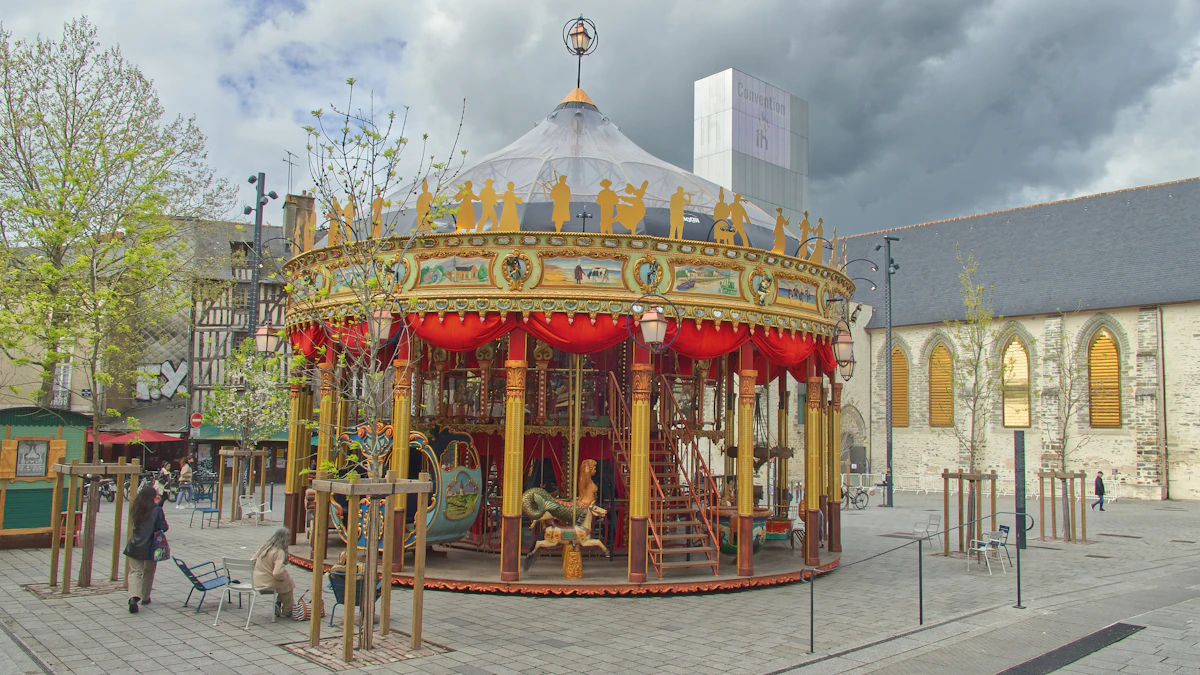 Place Sainte-Anne et son carrousel à Rennes