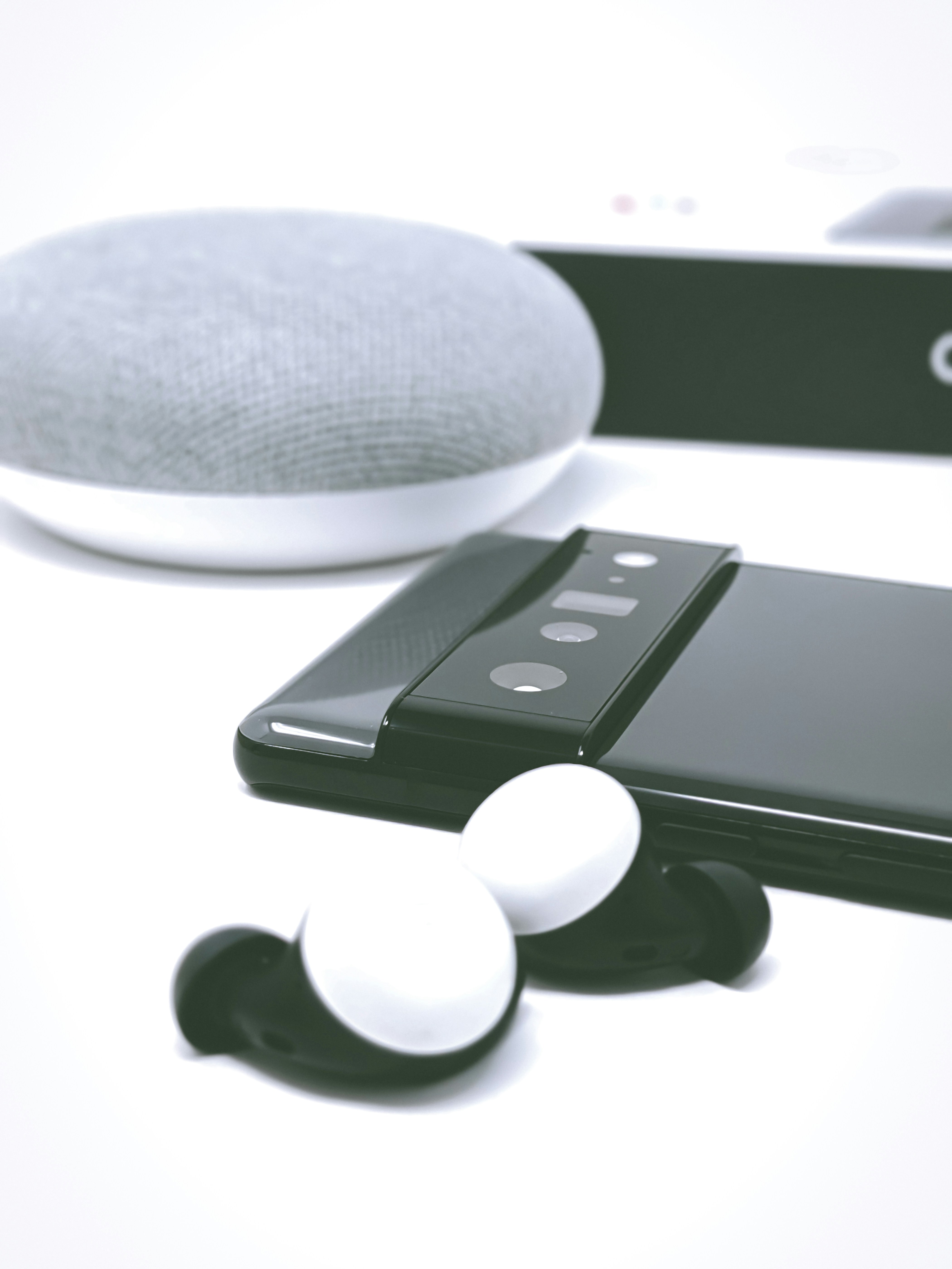 12 Mobile Tech Reviews on Best Wireless Earbuds in 2025