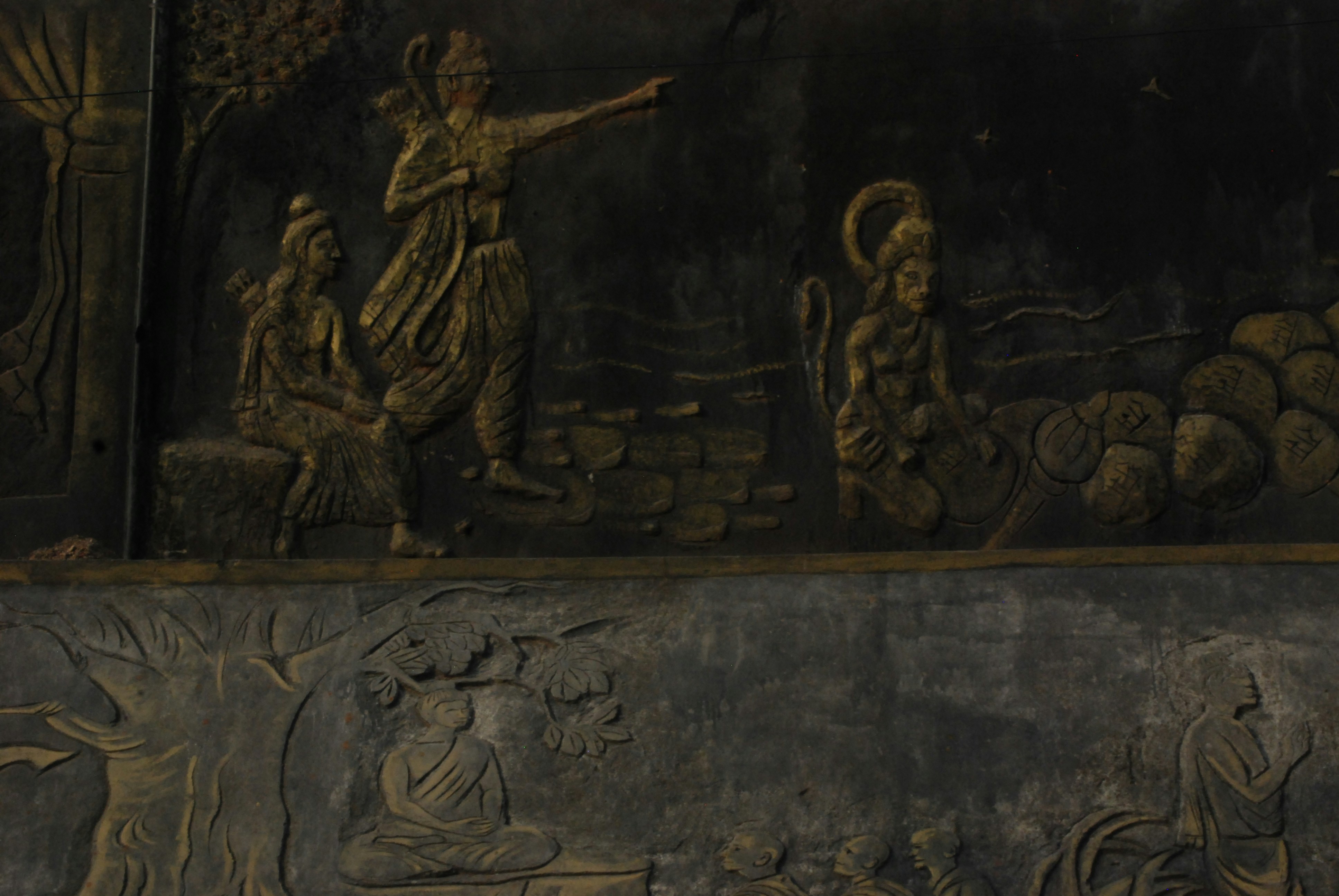 Understanding Monosemantic Features in Reasoning Indic Models