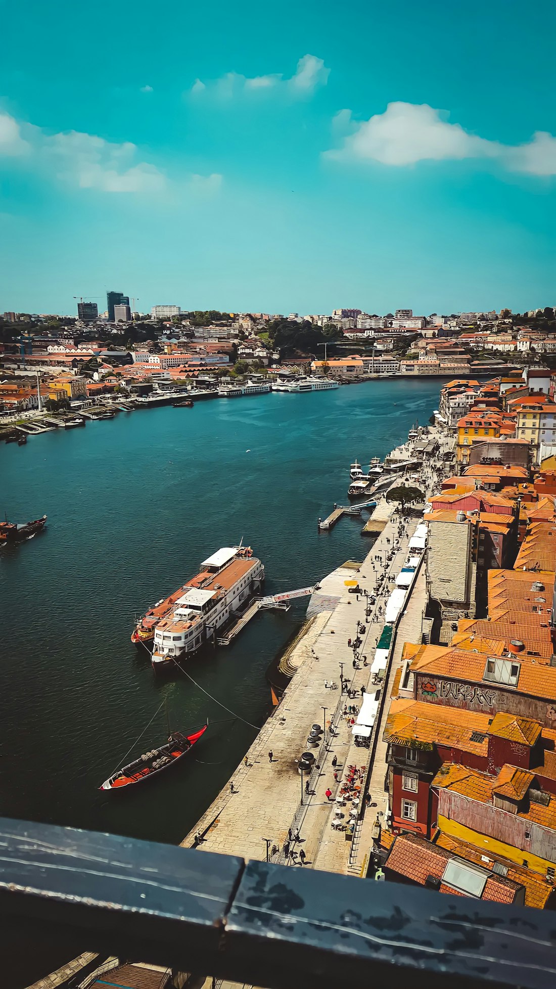La Ribeira de Porto et le Douro vus du ciel