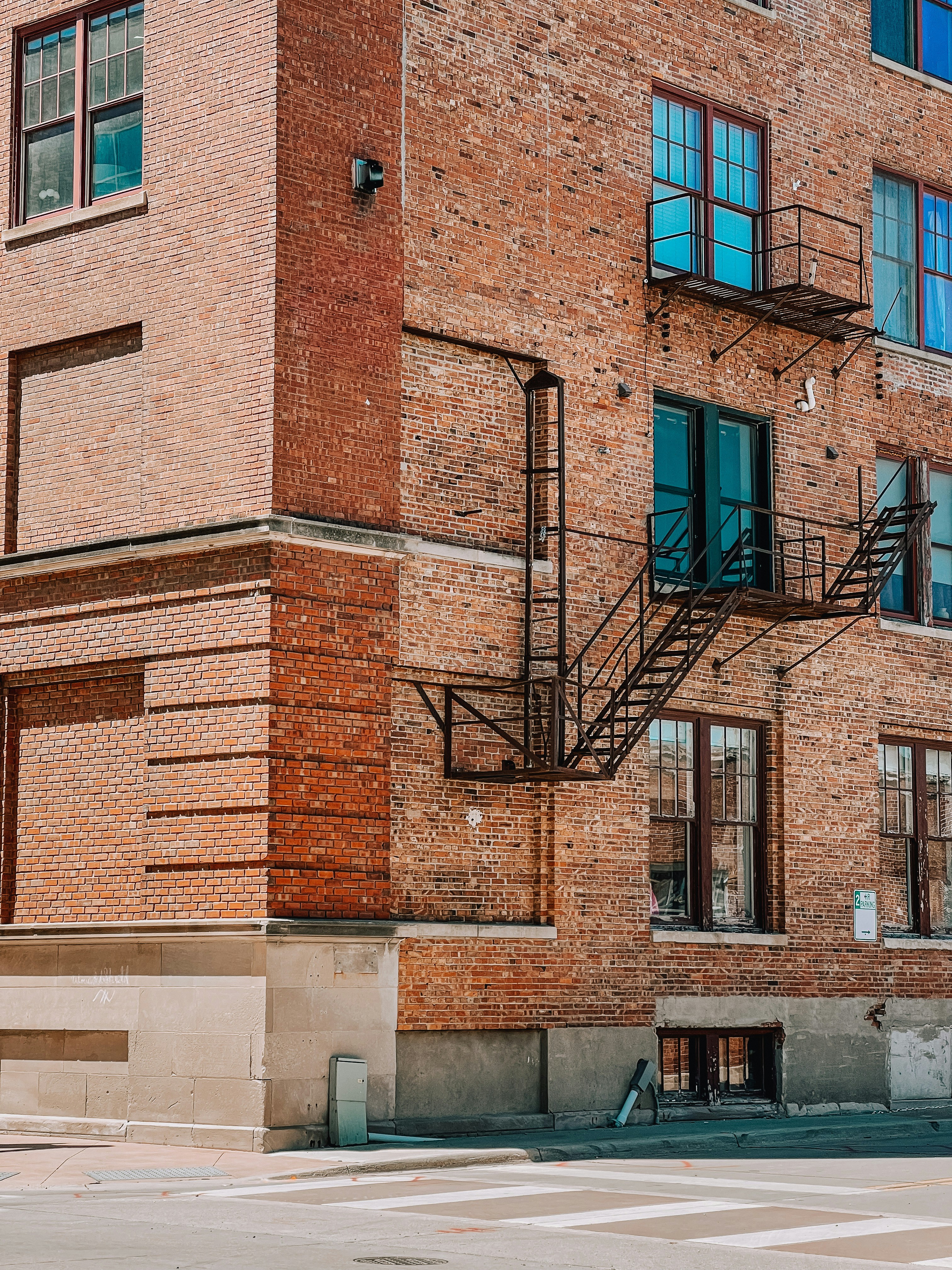 Photo by sergeisushchik