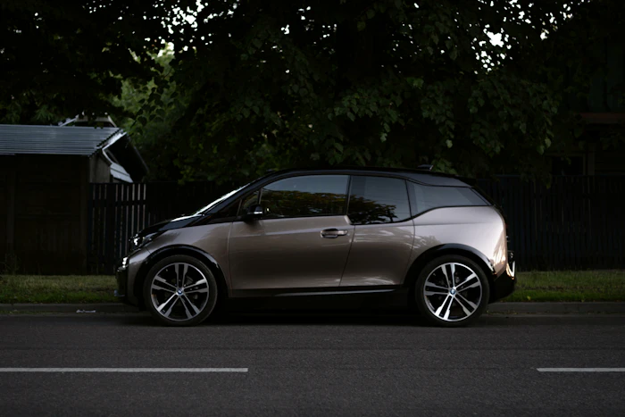 2022 Midsize Sedan Sport photo 4