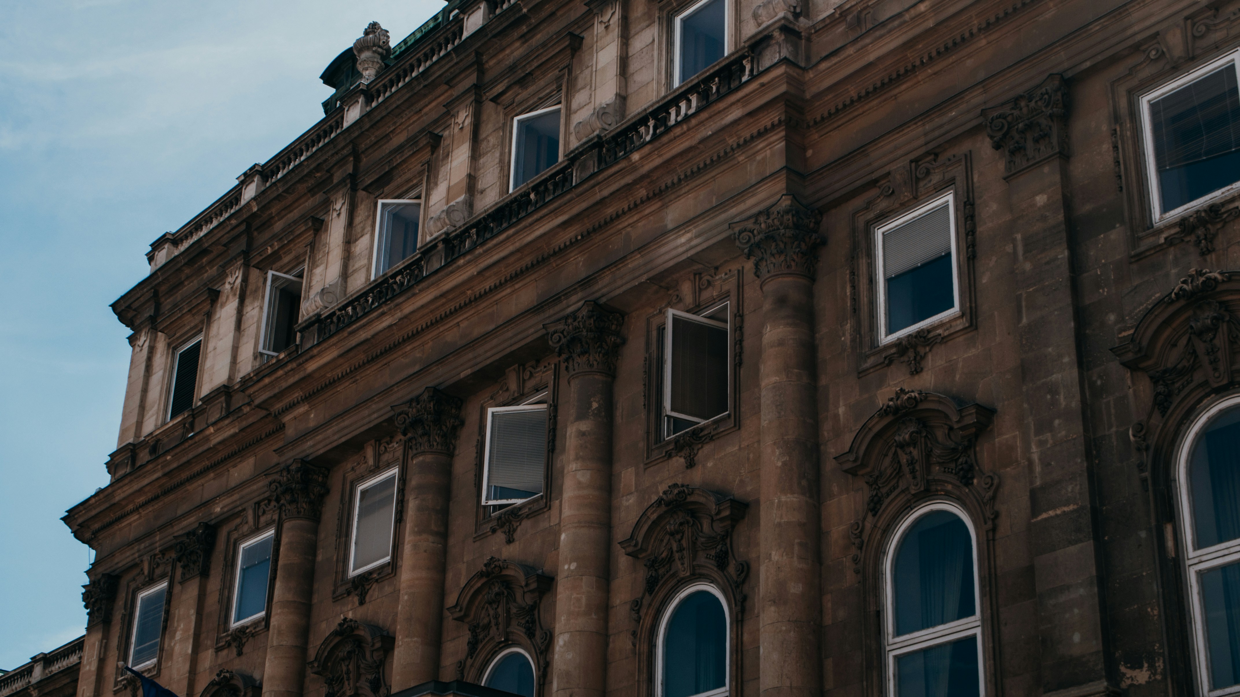 Photo by nelsonwongisme