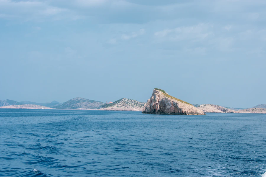 See the islands