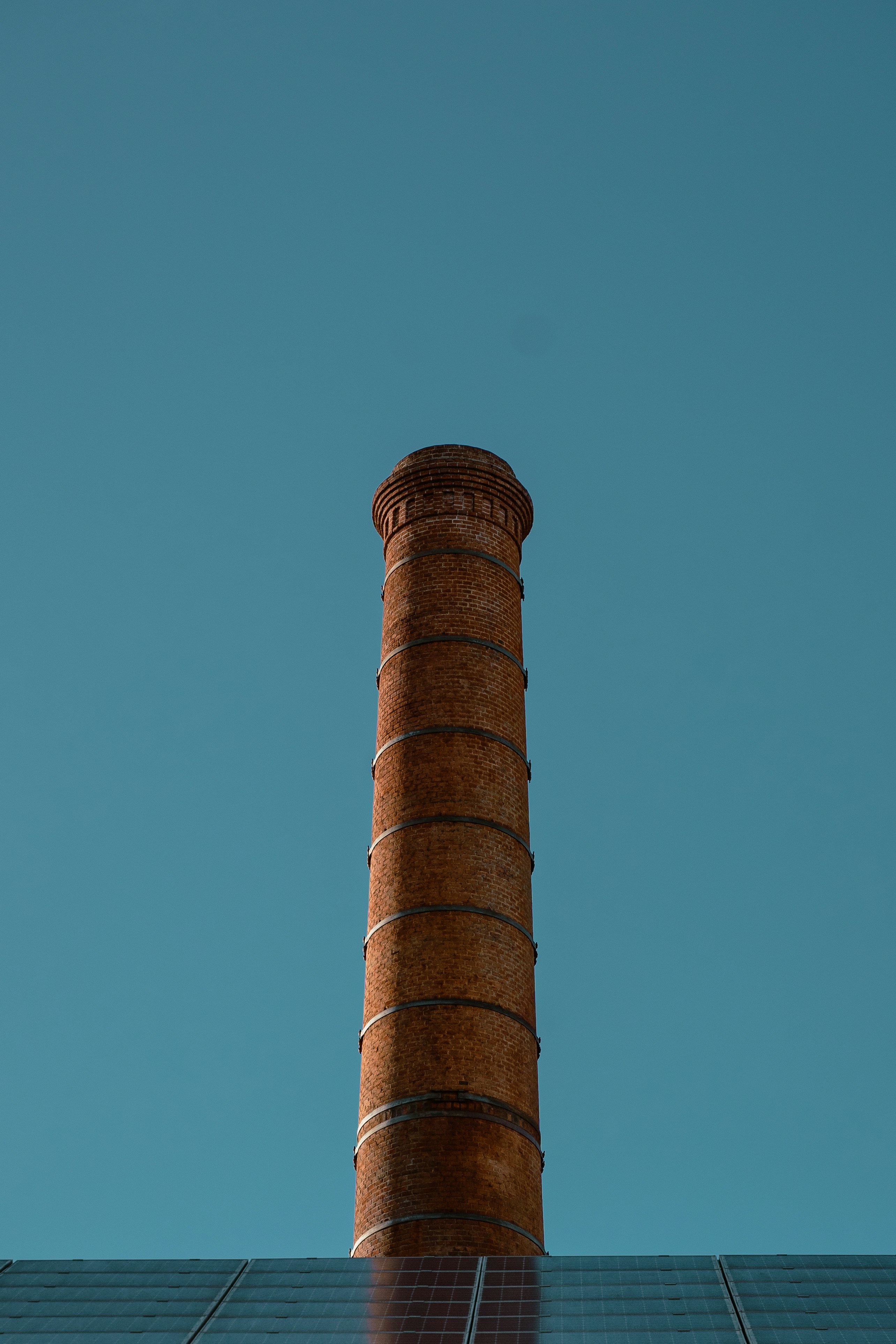 a tall tower with a blue sky