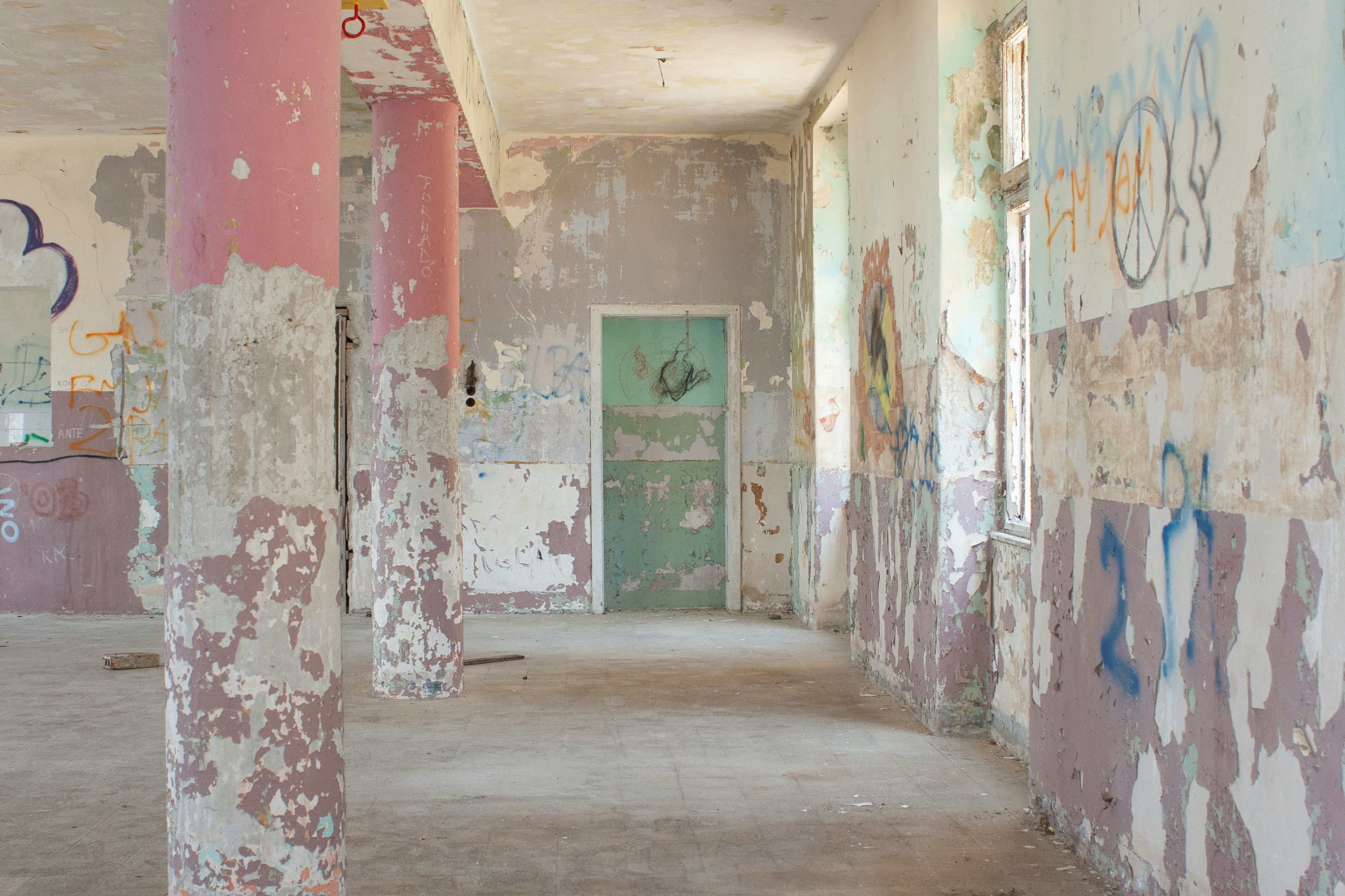 Photo by stephwubben