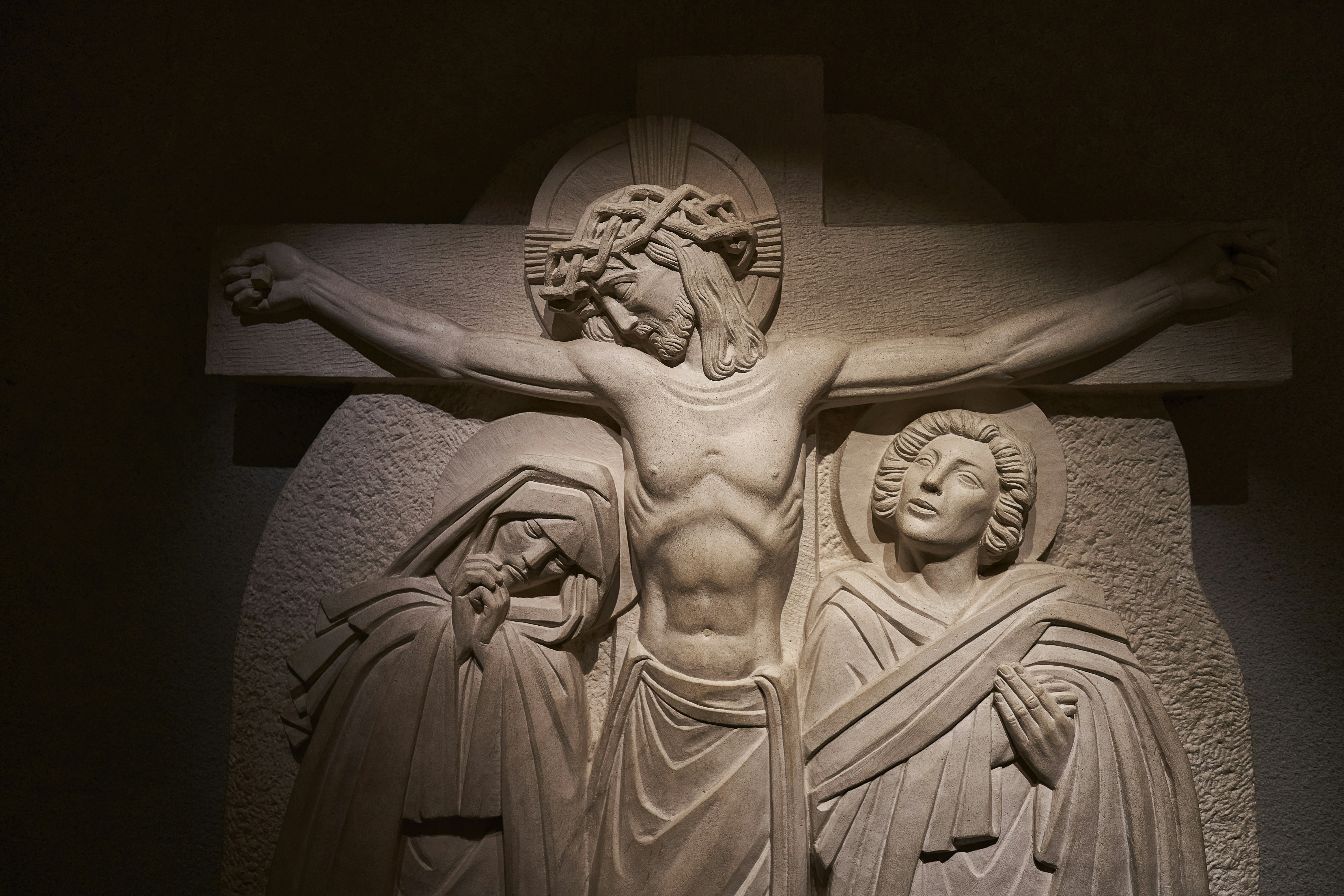 ජේසුස් ක්‍රිස්තුස් වහන්සේ , මරියතුමියට "ස්ත්‍රීය" කියා ඇමතුවේ ඇයි ?