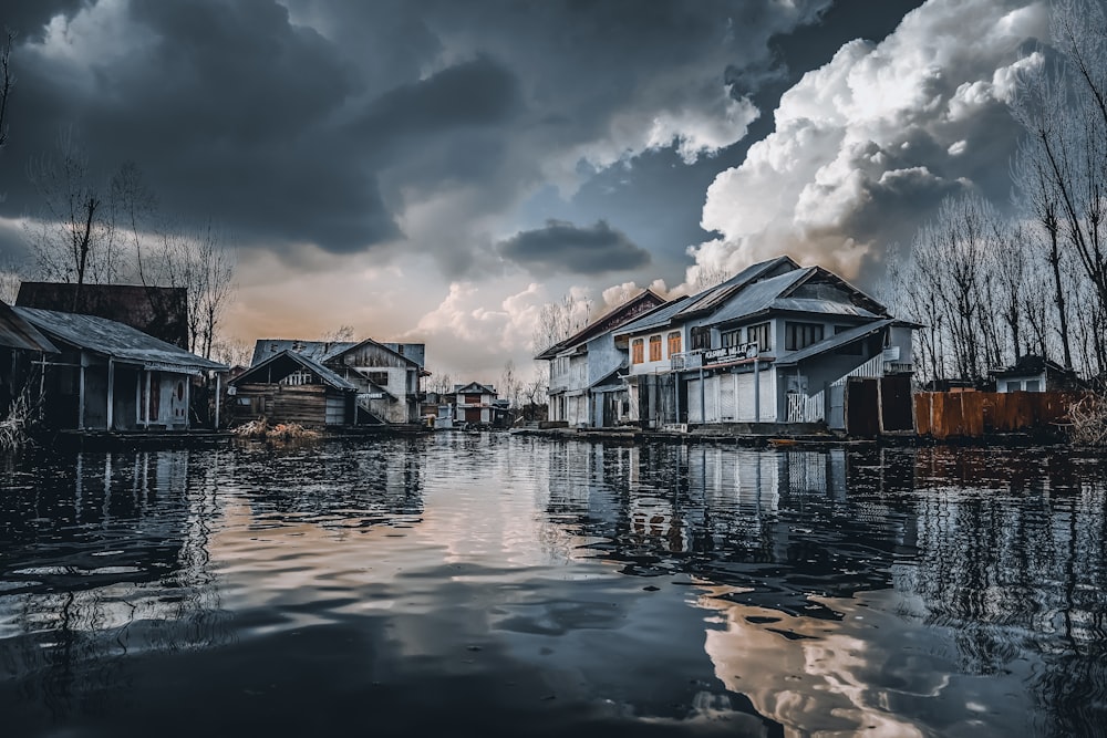 a body of water with houses along it