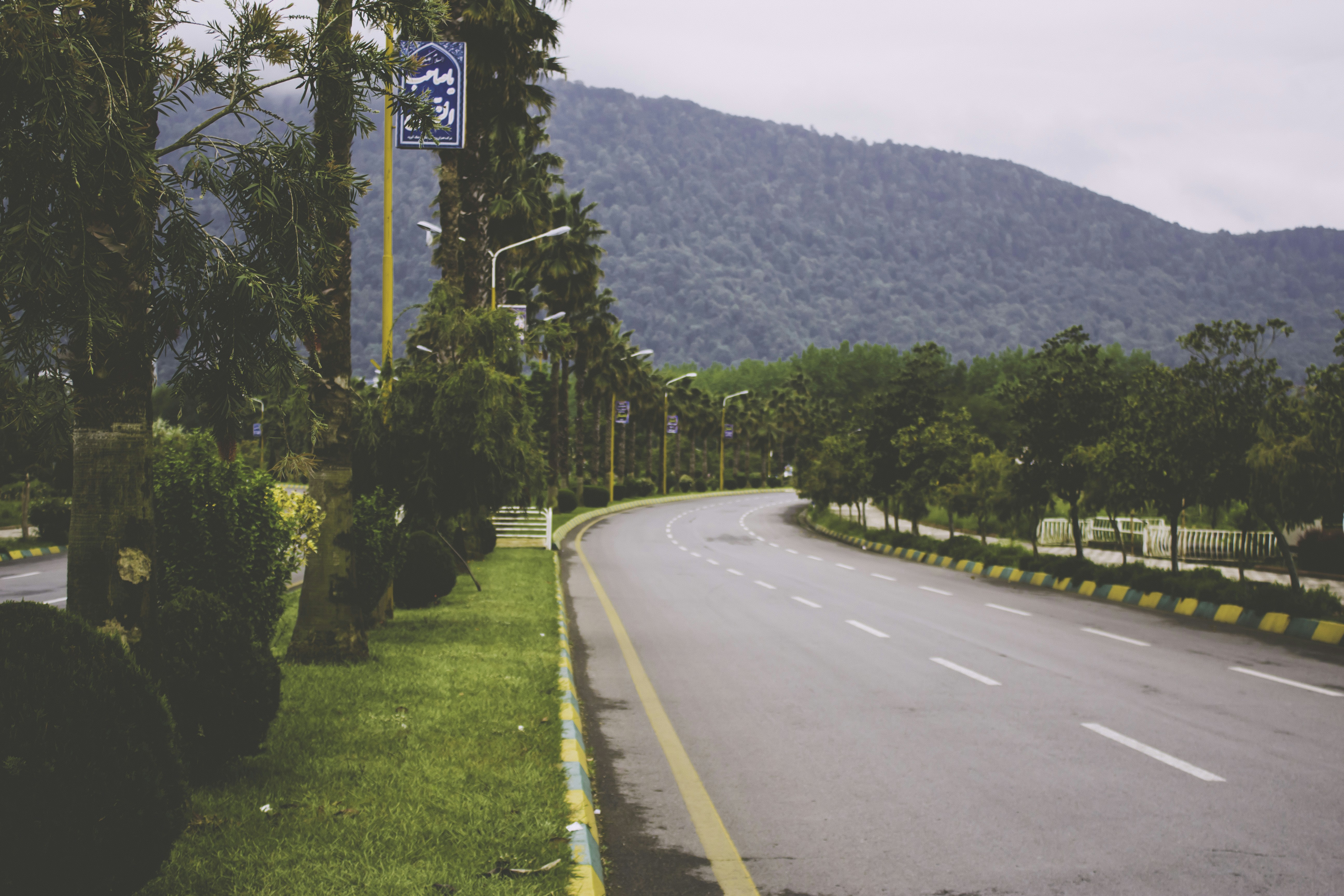 Photo by mfarahani