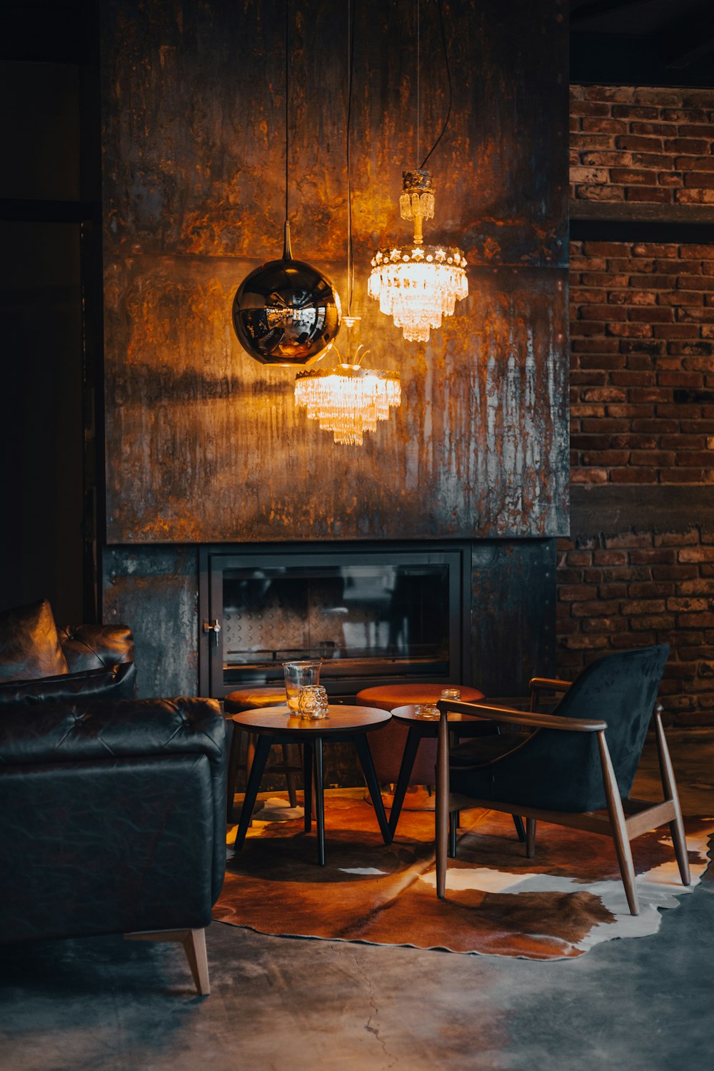 a table and chairs in a room