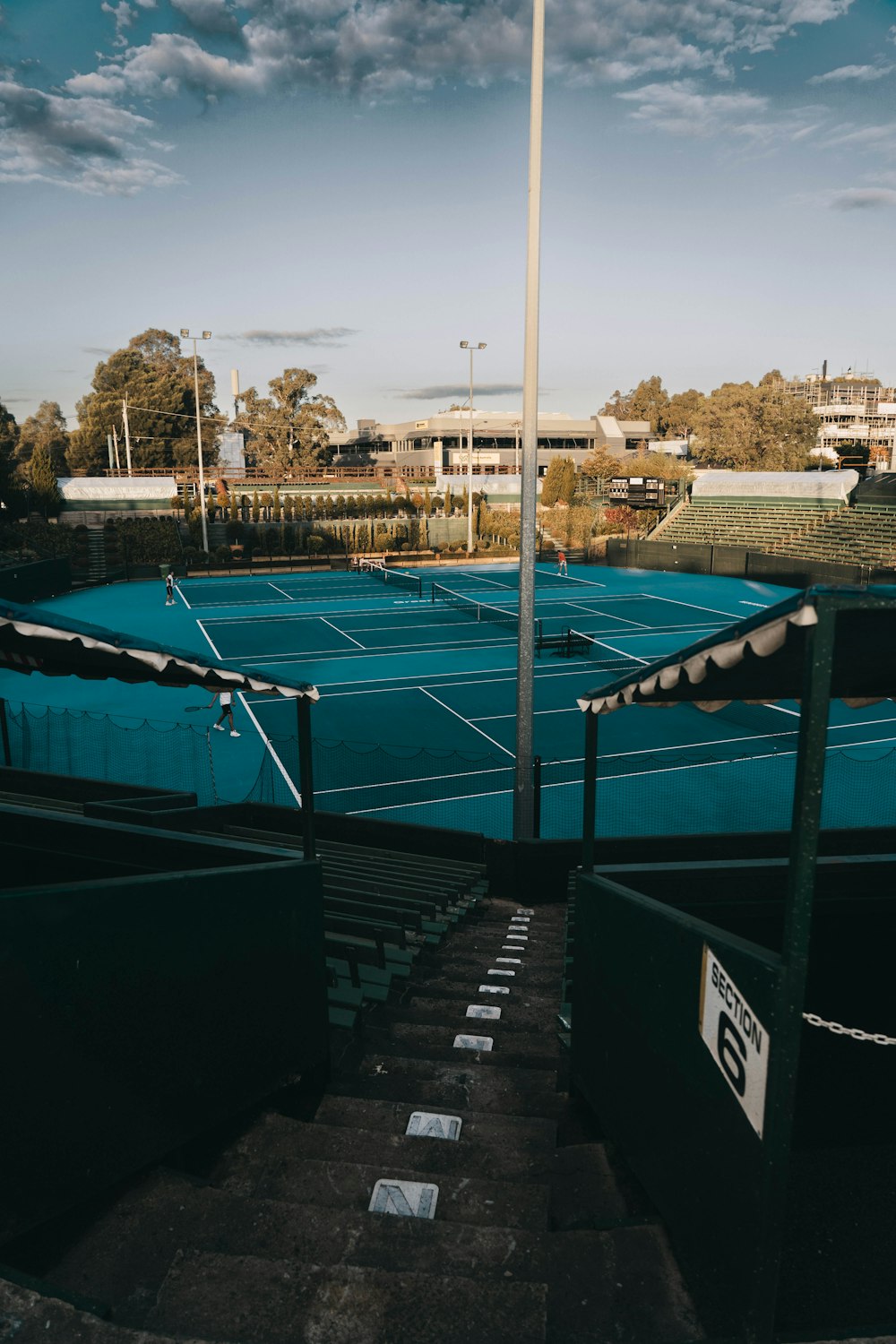 a swimming pool with a pole in the middle