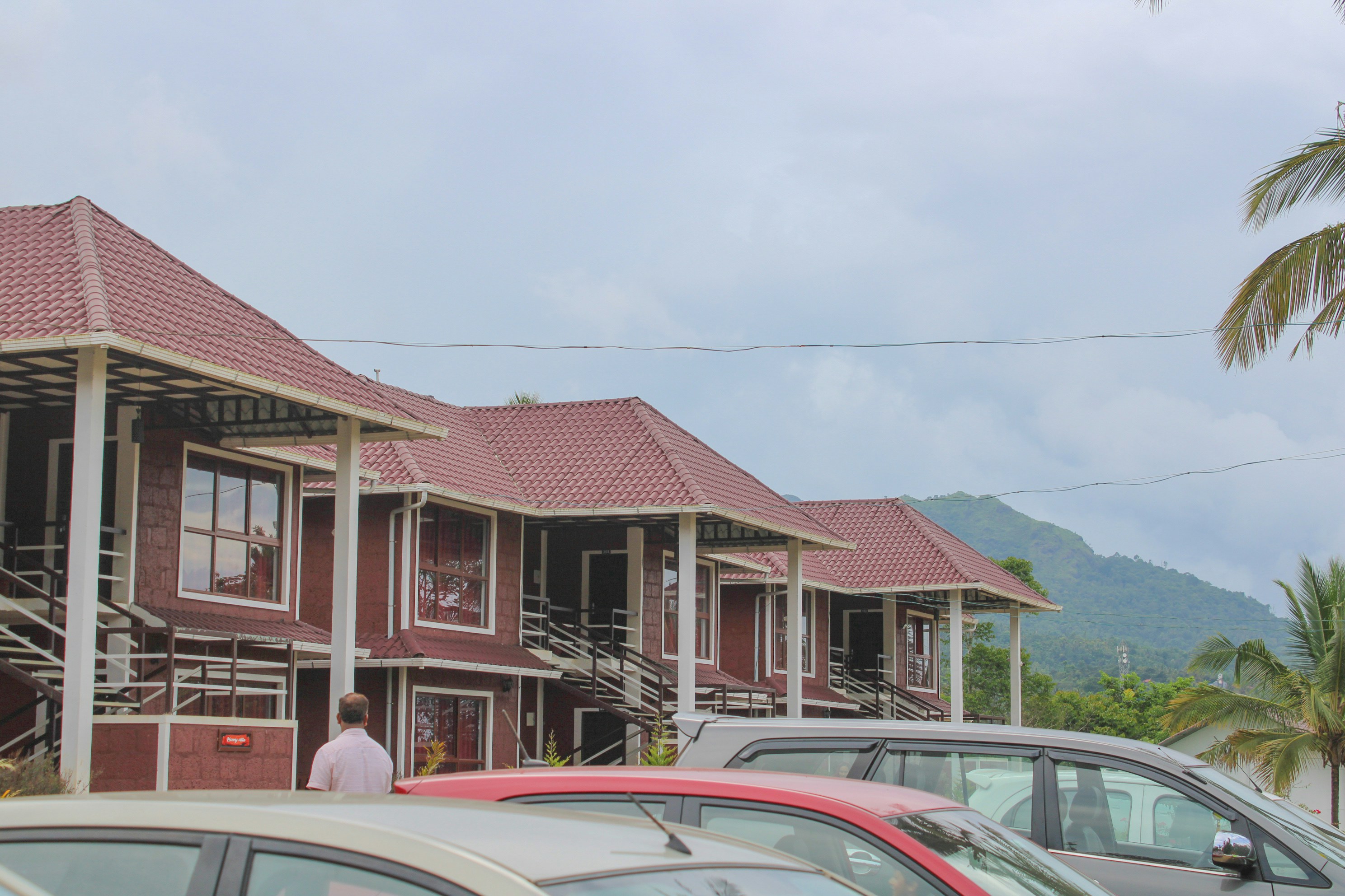 "Maison Resort"