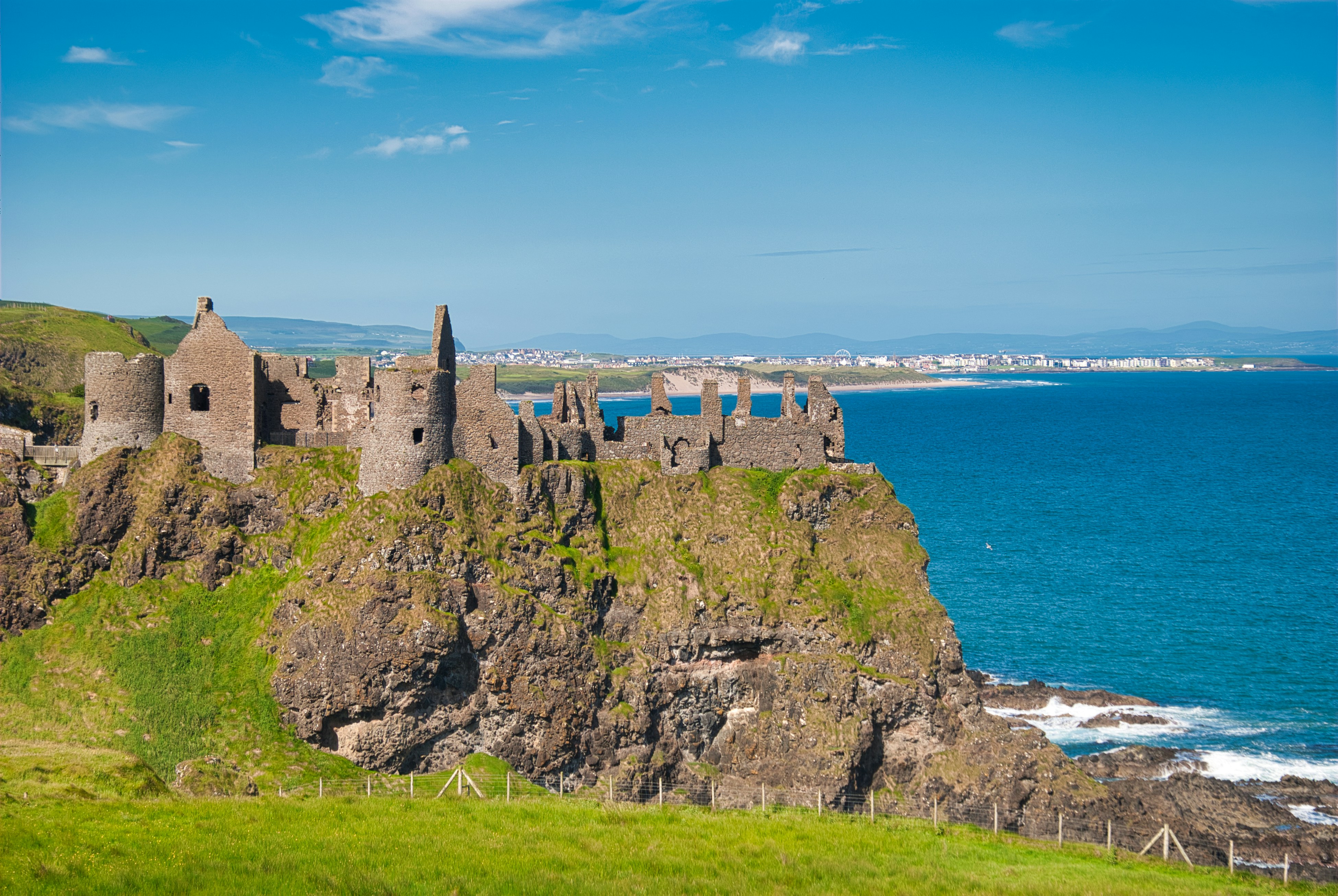 Photo by luismisanchez