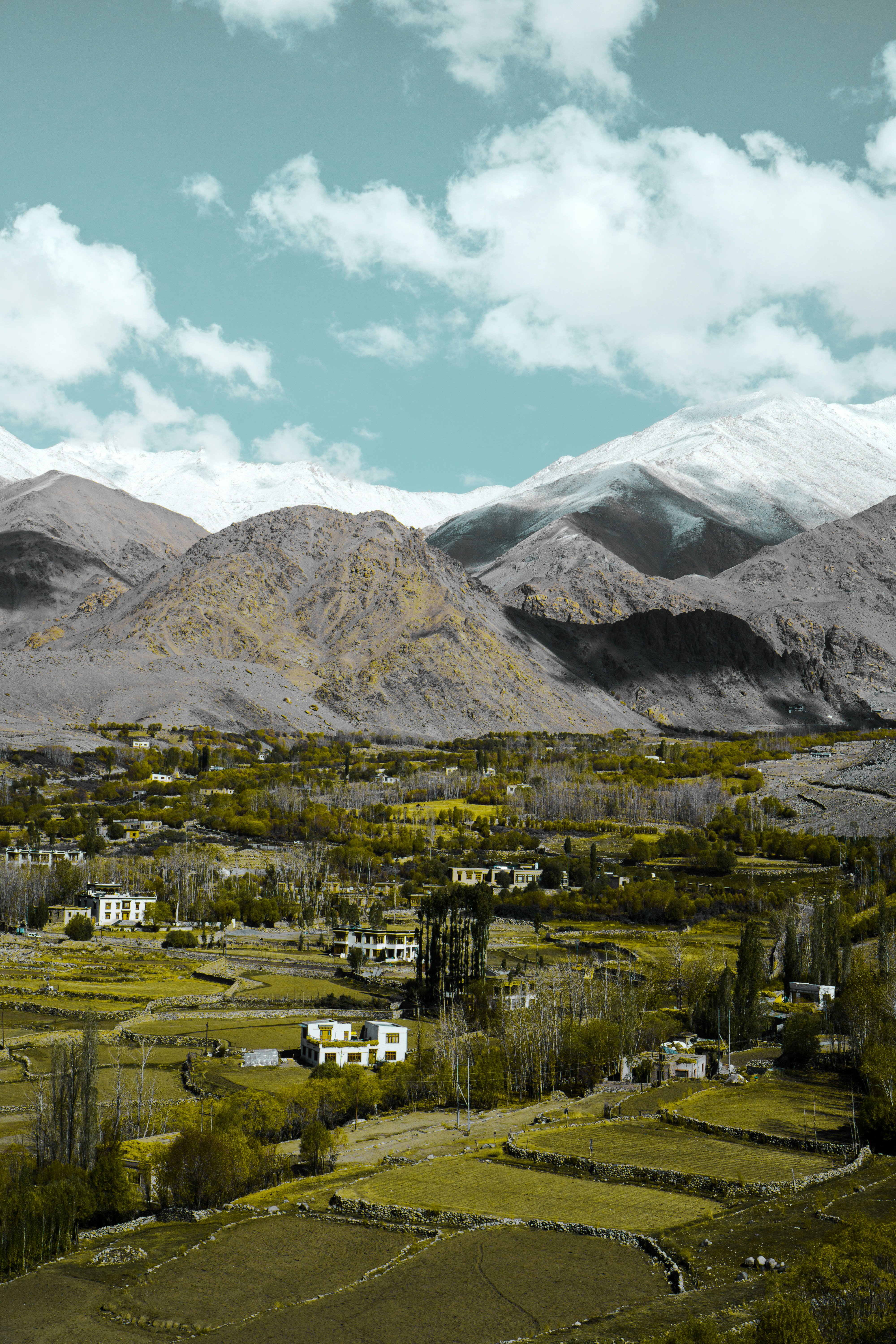 a town in the valley between mountains