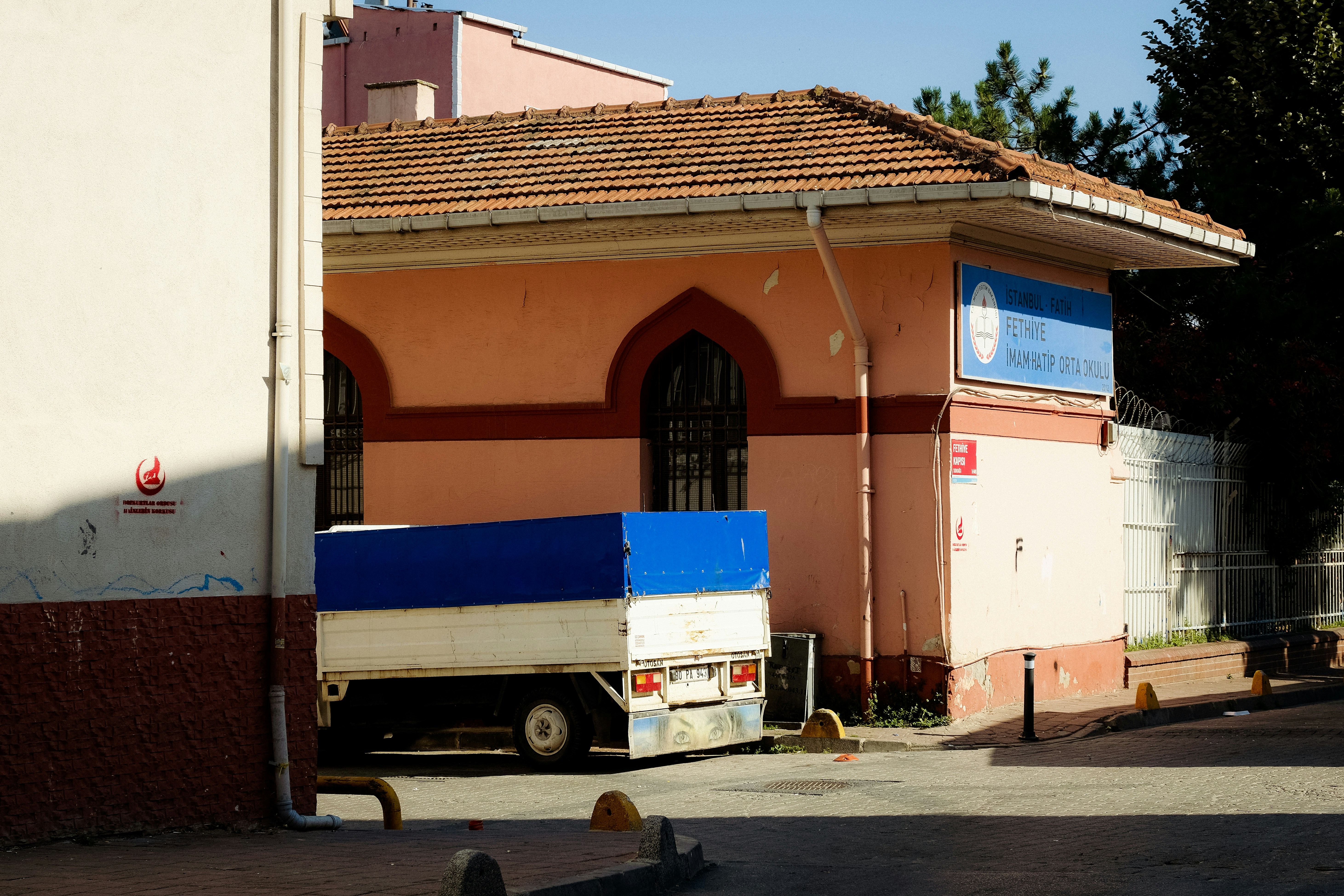 a truck parked outside a building