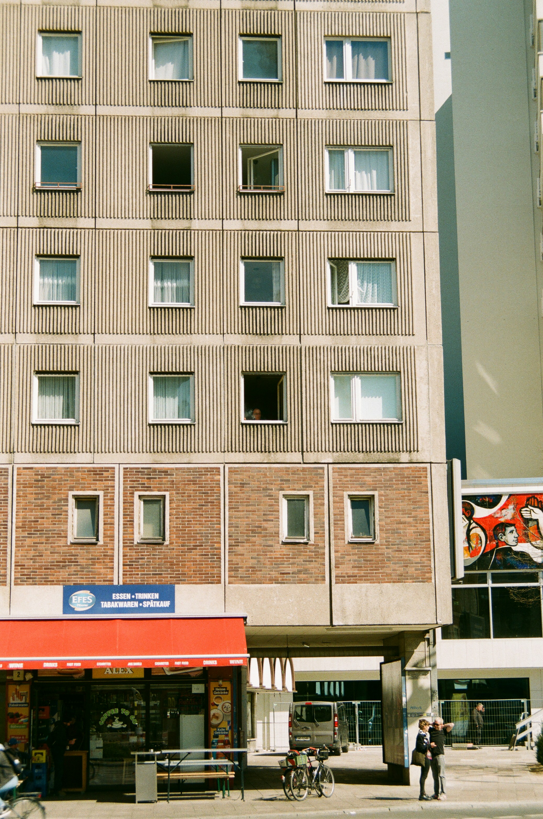 Photo by 100millione