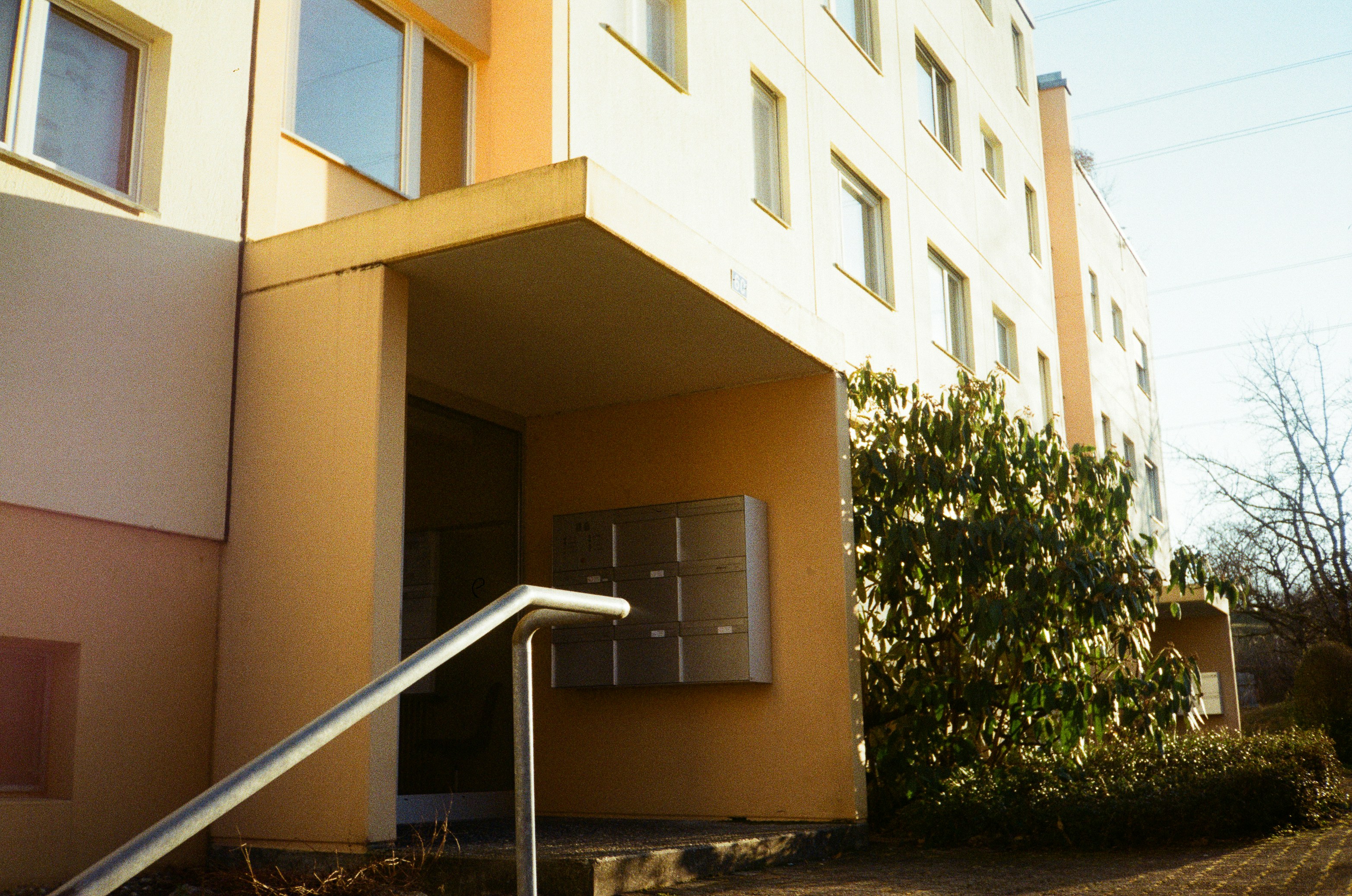 Photo by 100millione