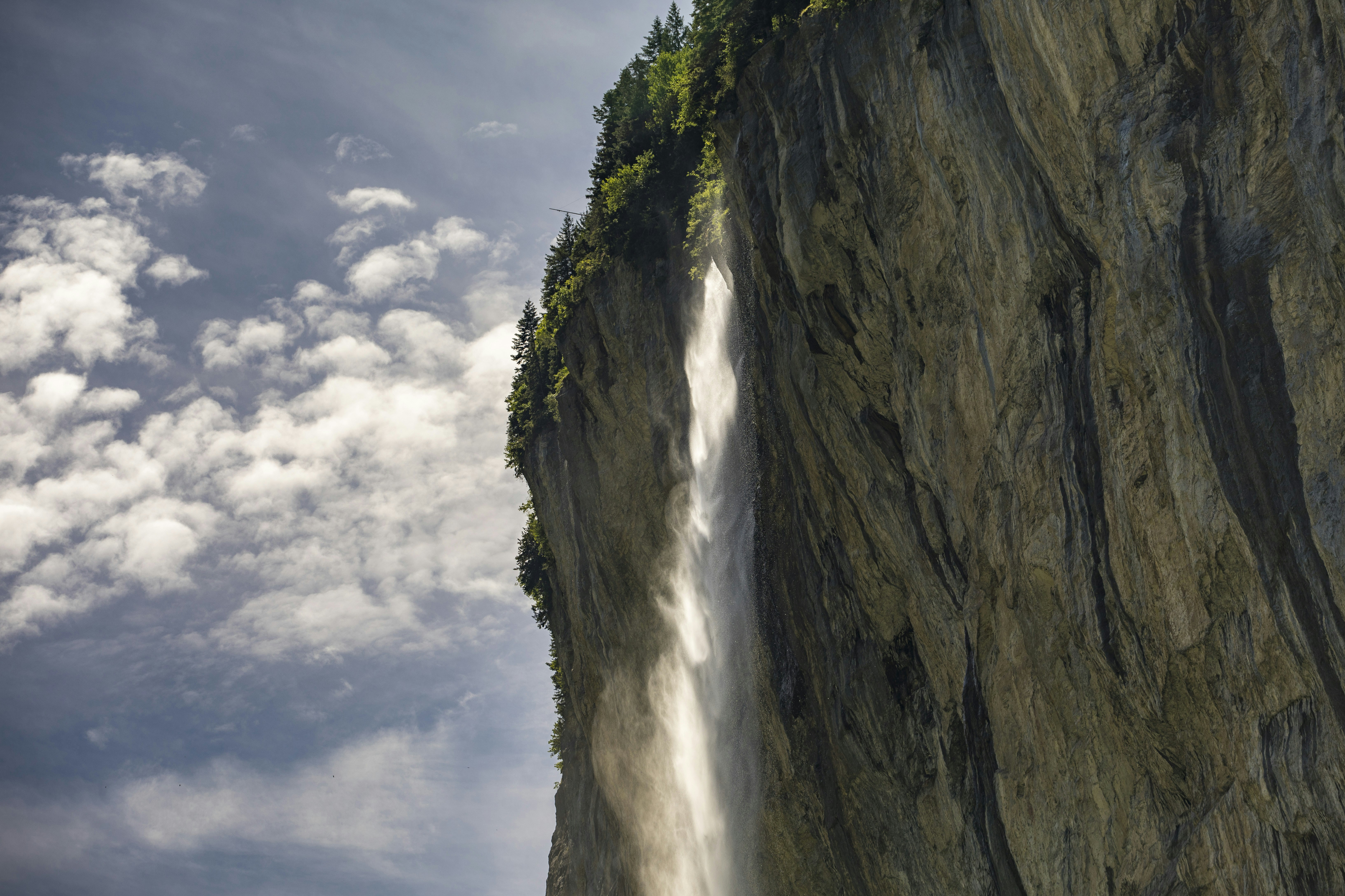 Photo by leo_visions_