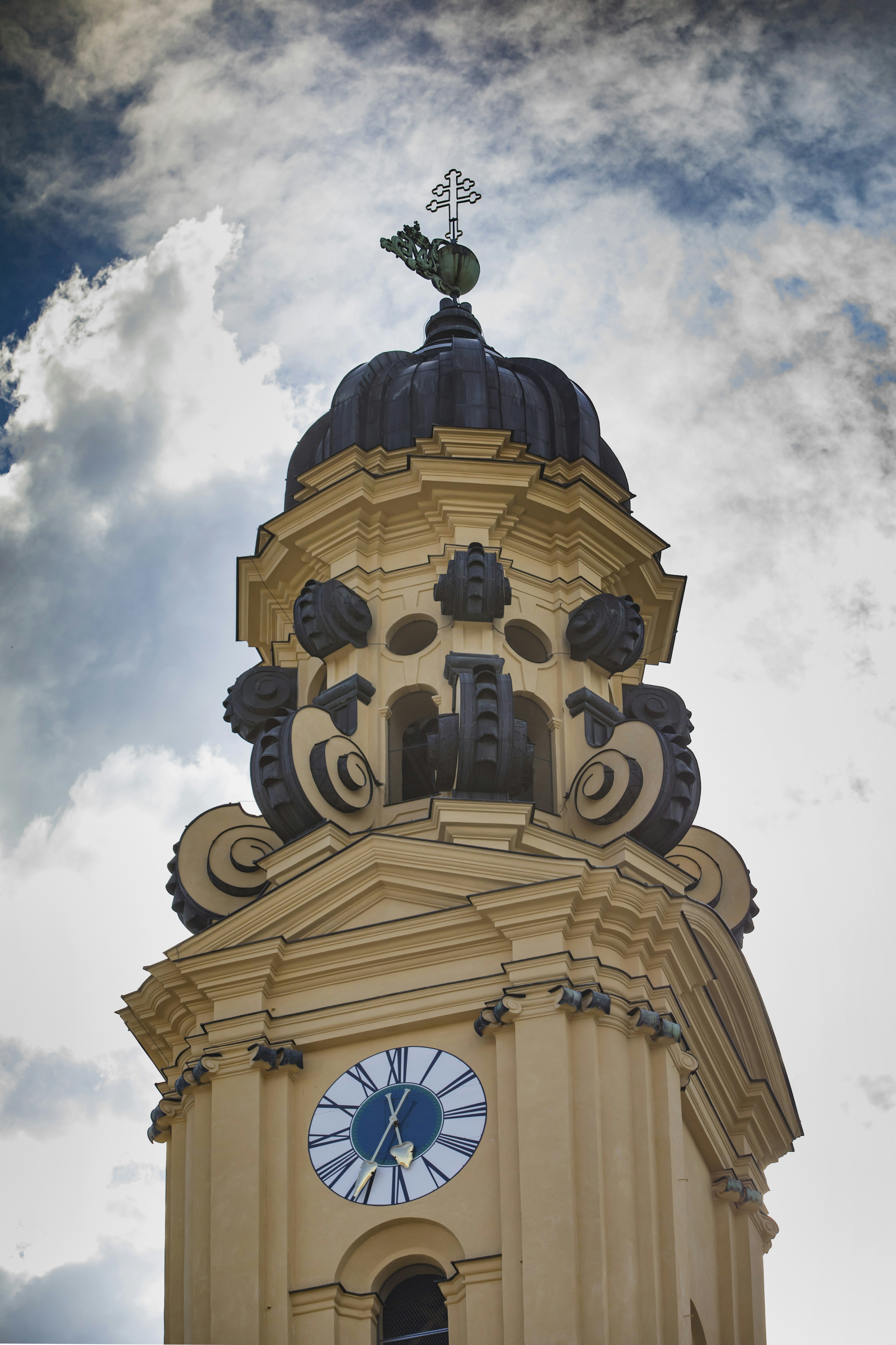 Photo by leo_visions_