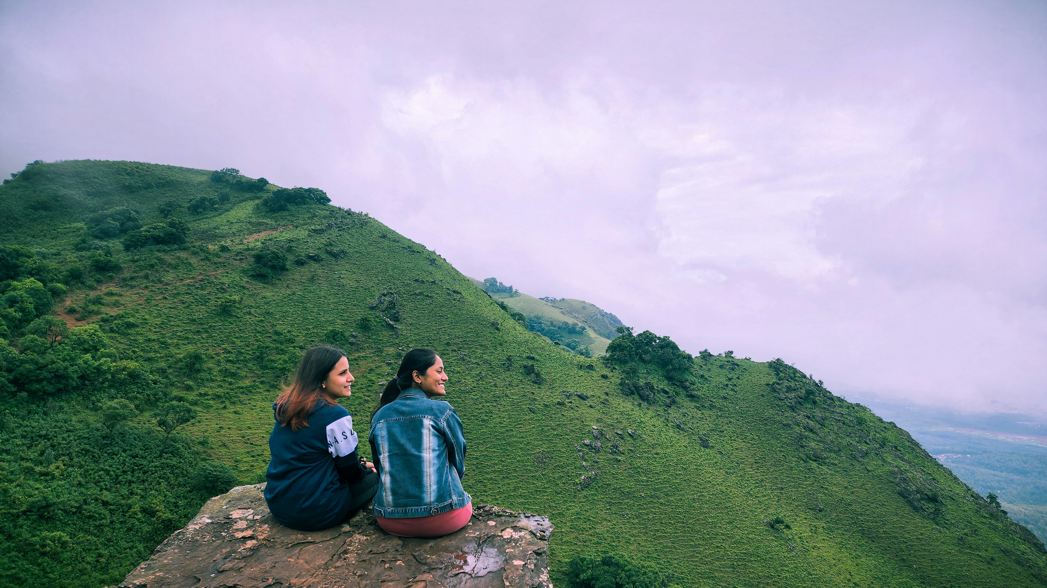 Photo by lookforyash