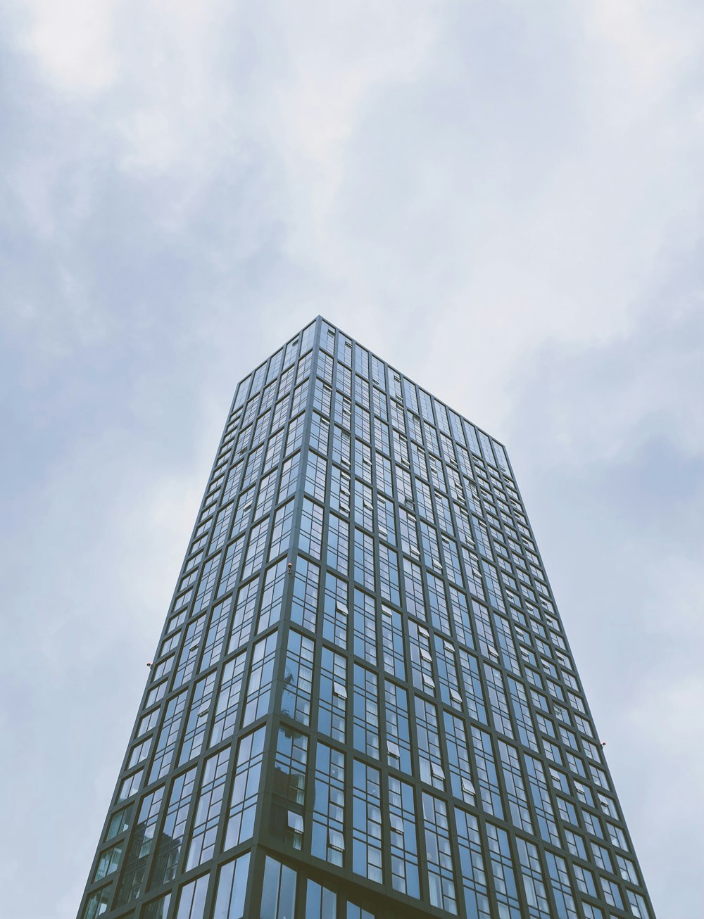 a tall glass building