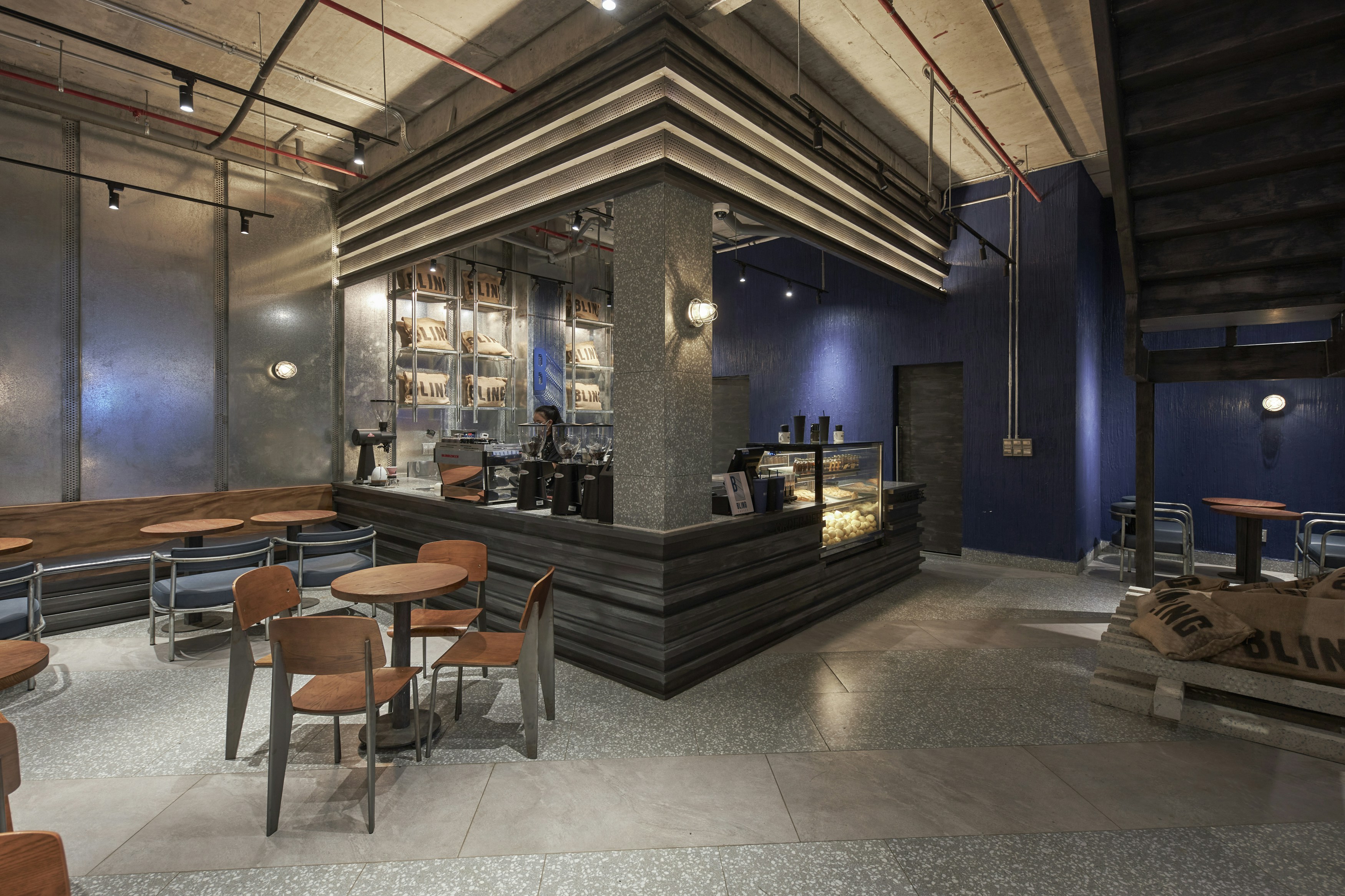 Photo by blingcoffee