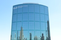 WB