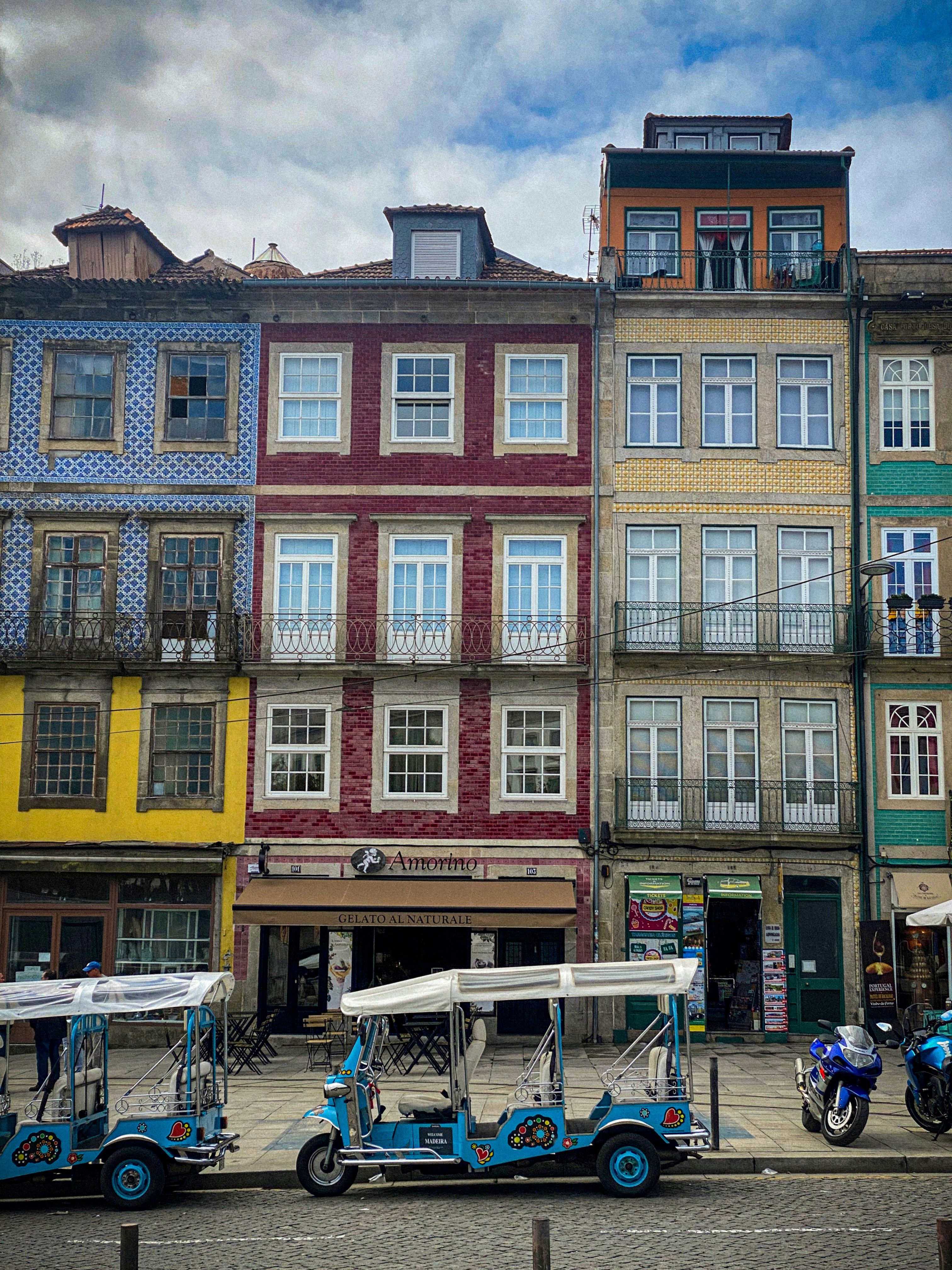 Livraria Lello: Beyond the Instagram Queue