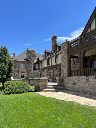 A picturesque view of a historic Scottish school building.