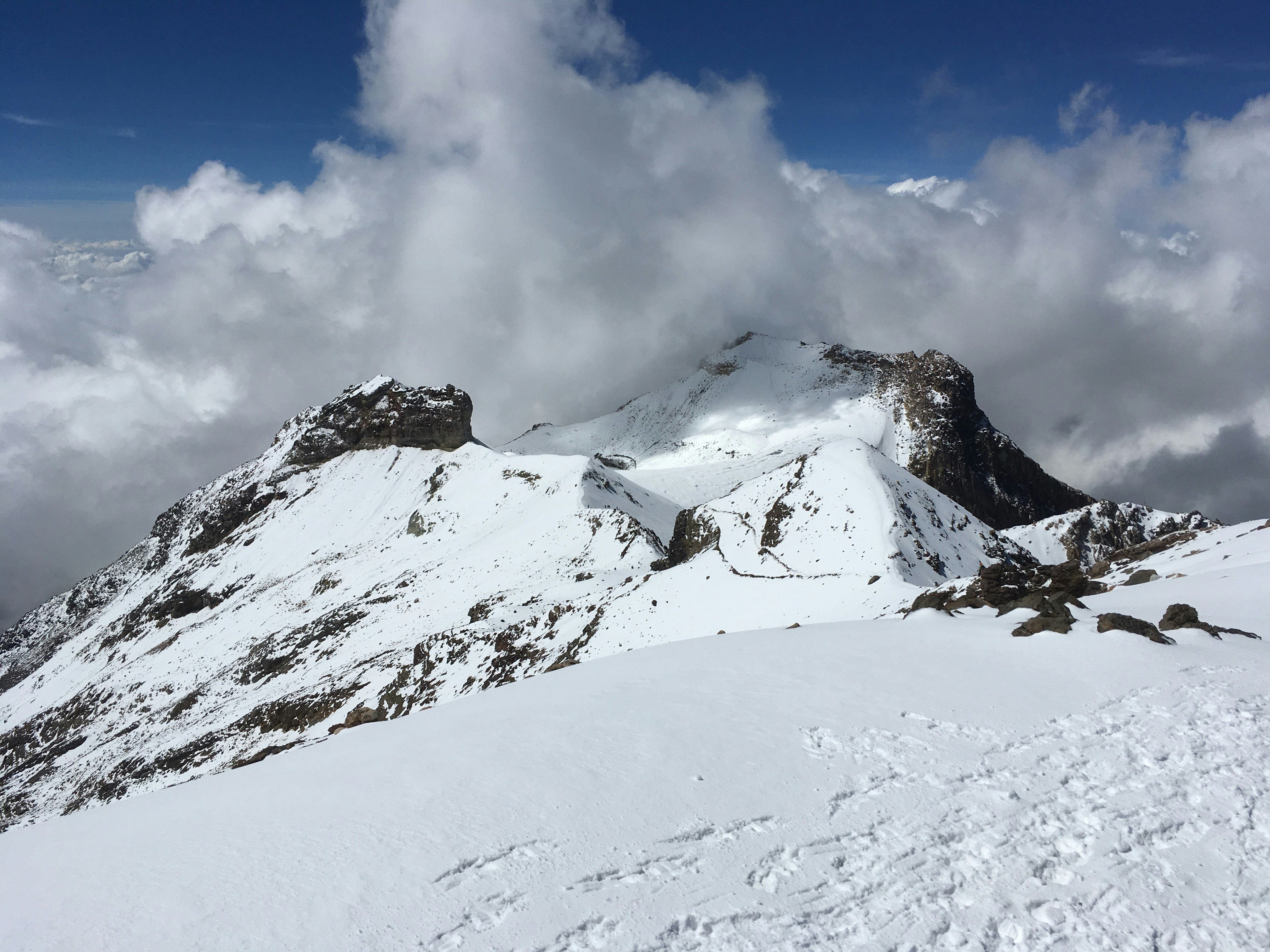 Photo by estebancolla