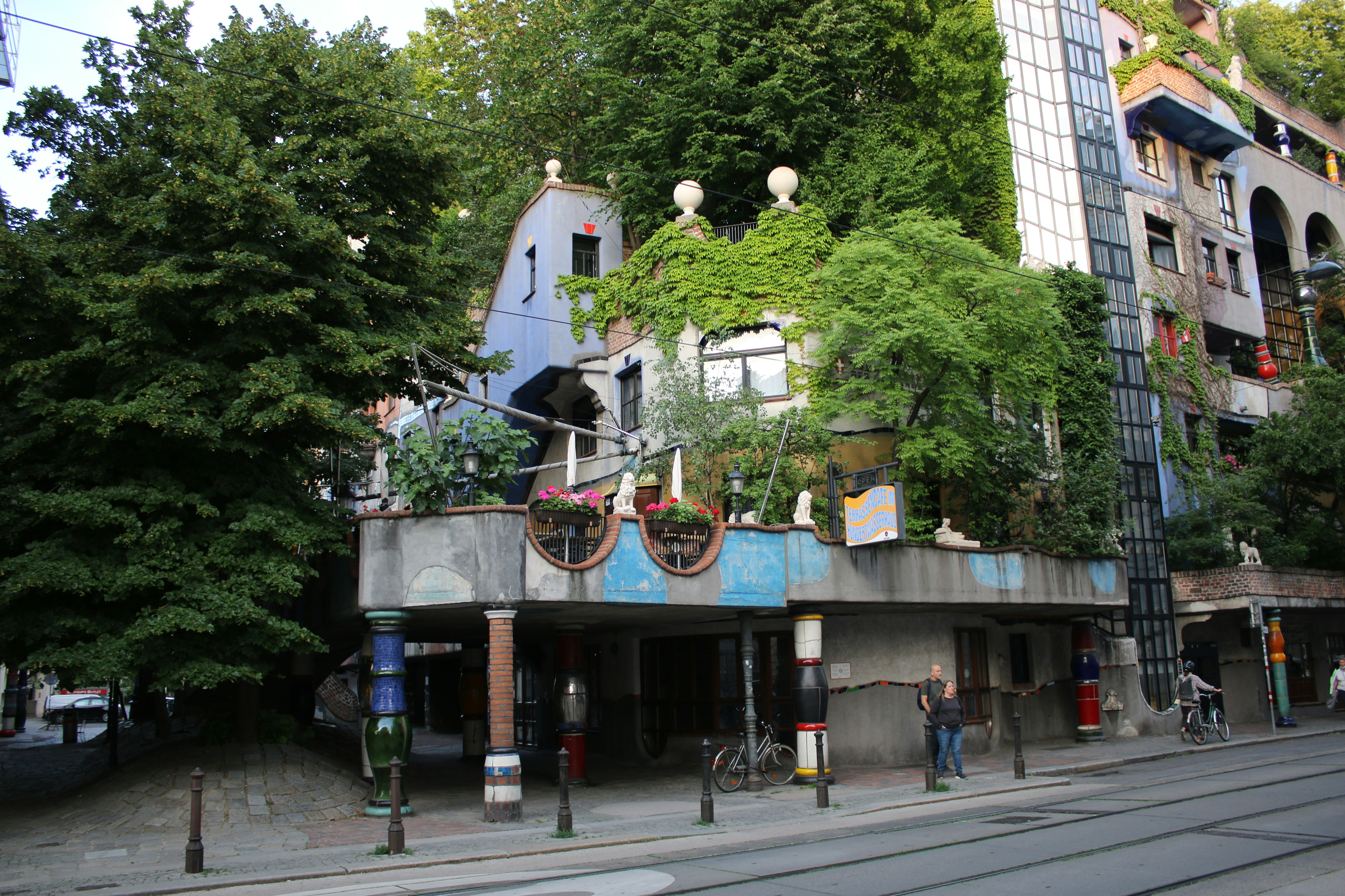 a building with a large entrance