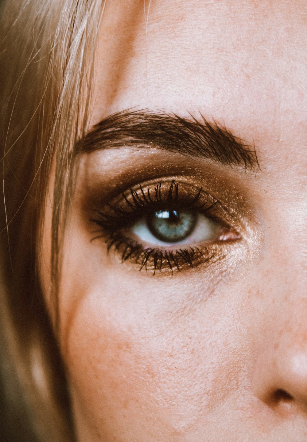 a close up of a person's eye