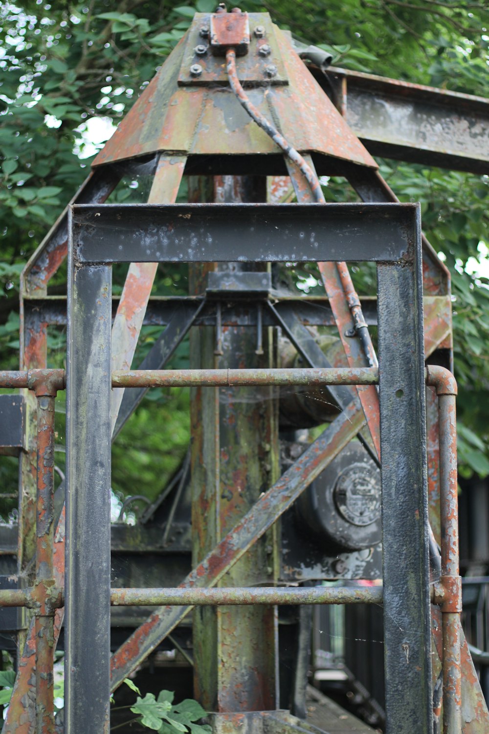 a metal structure with a metal frame