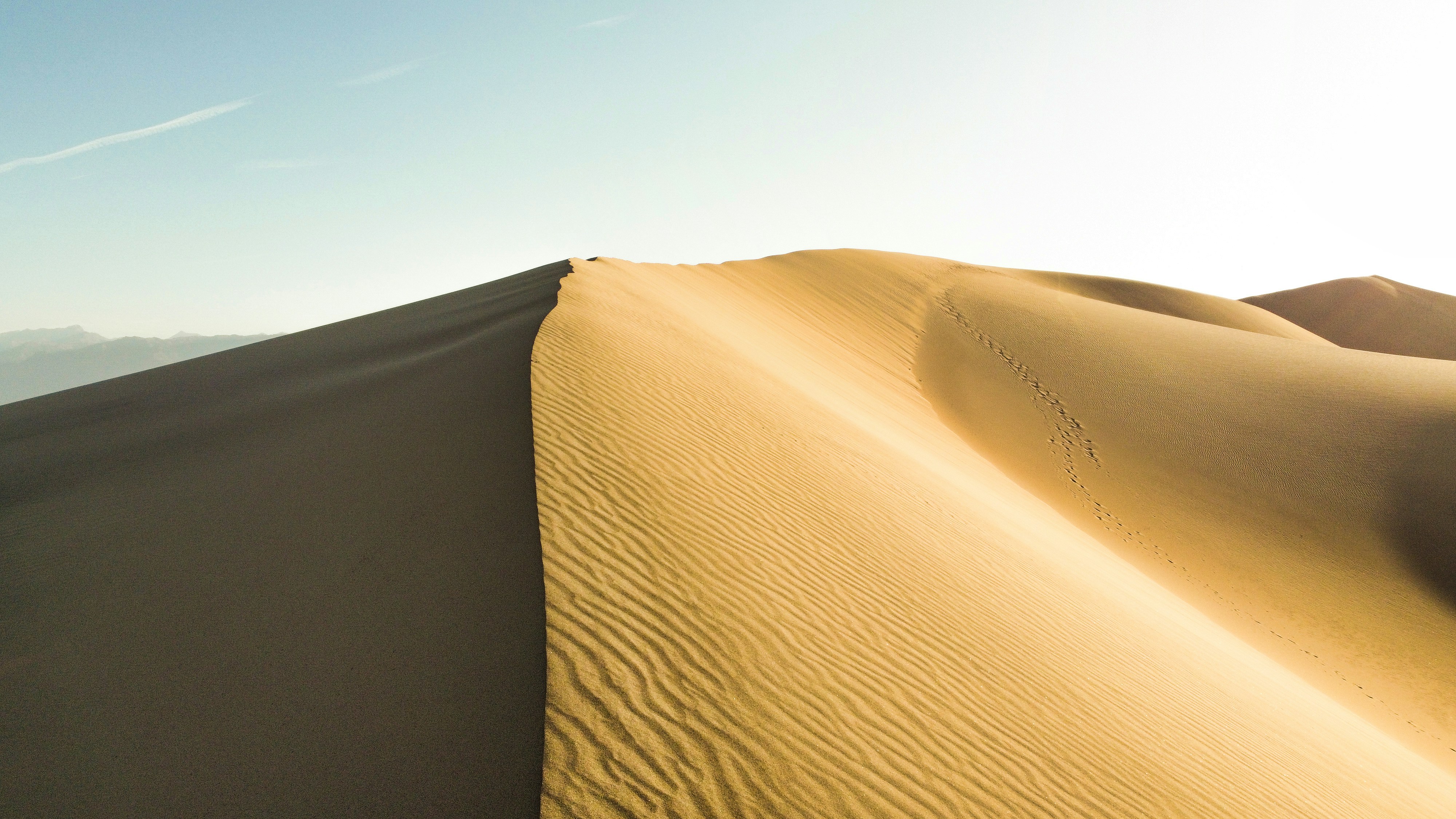 a sand dune in the desert, 