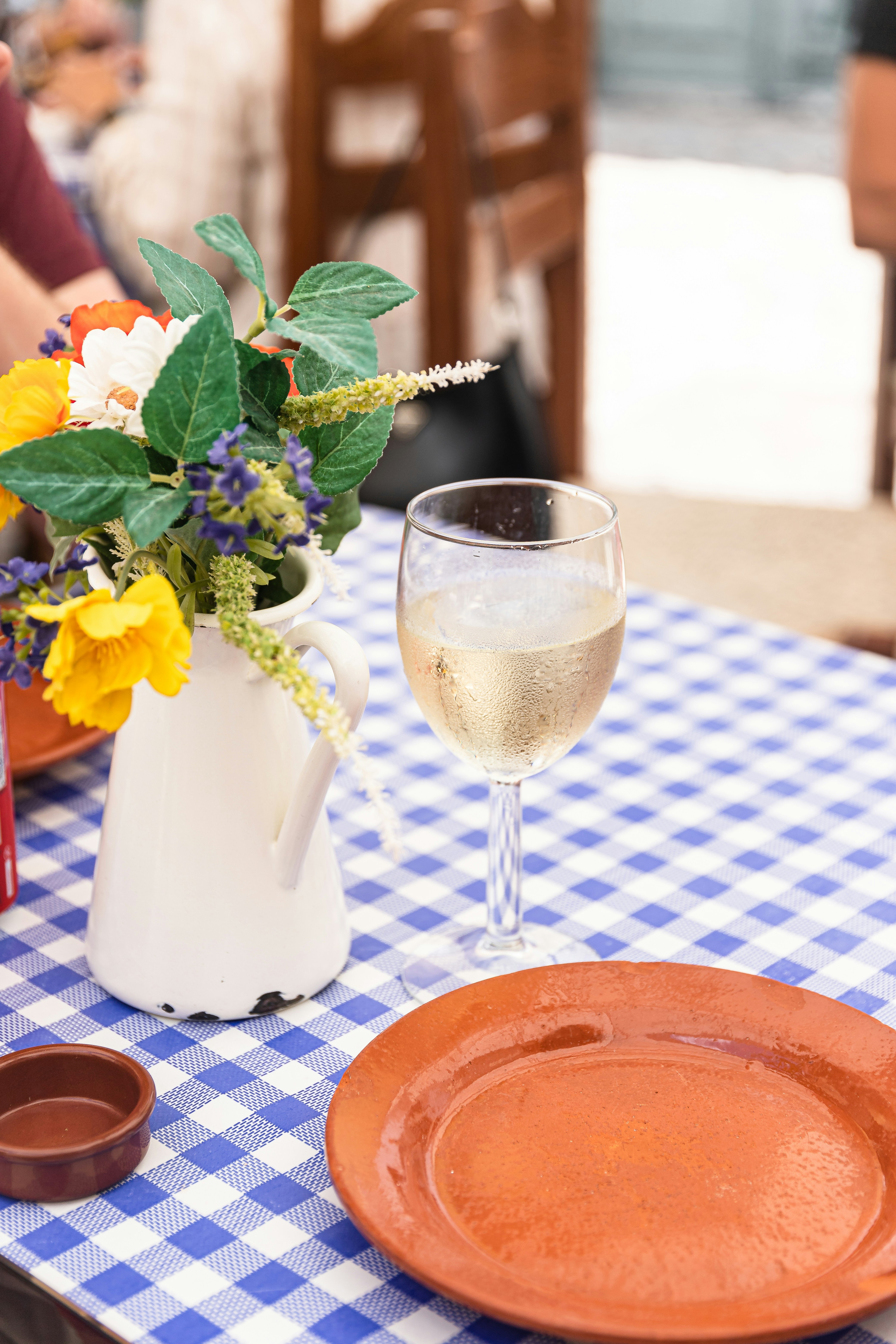 7 How to Manage Allergies and Dietary Restrictions at Wine Festivals