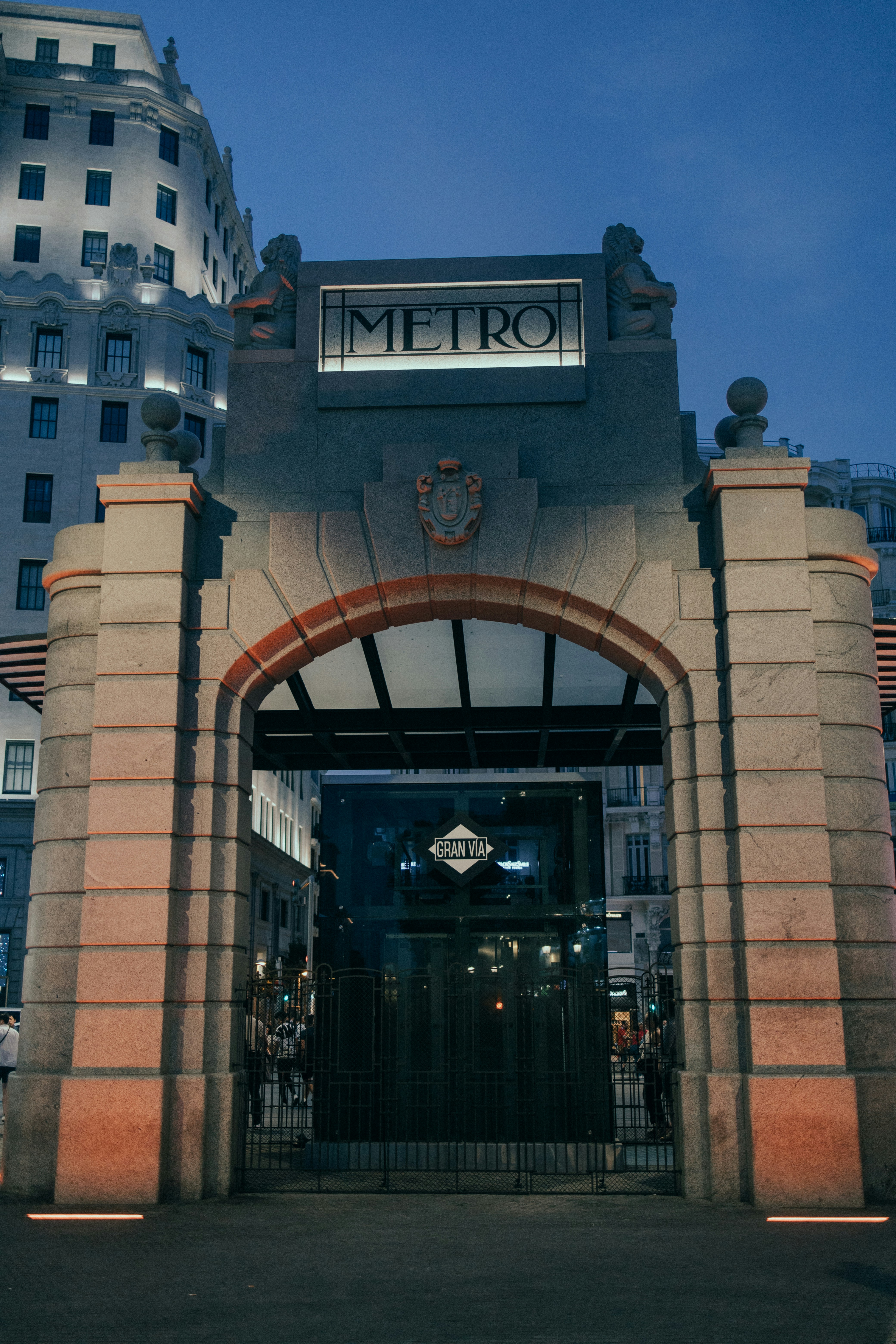 Airport Connections: Seamless Transfers Across Major Cities