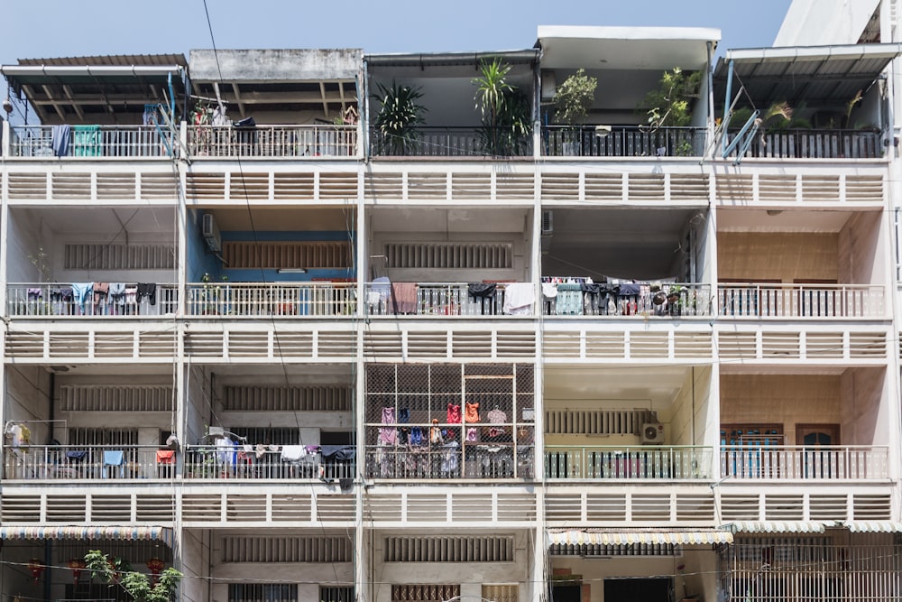 a building with many balconies