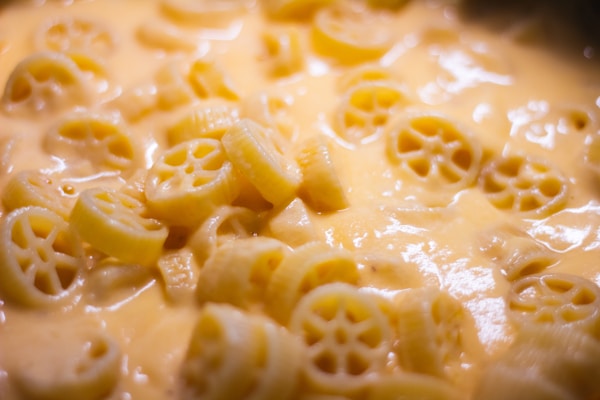 A bowl of pasta