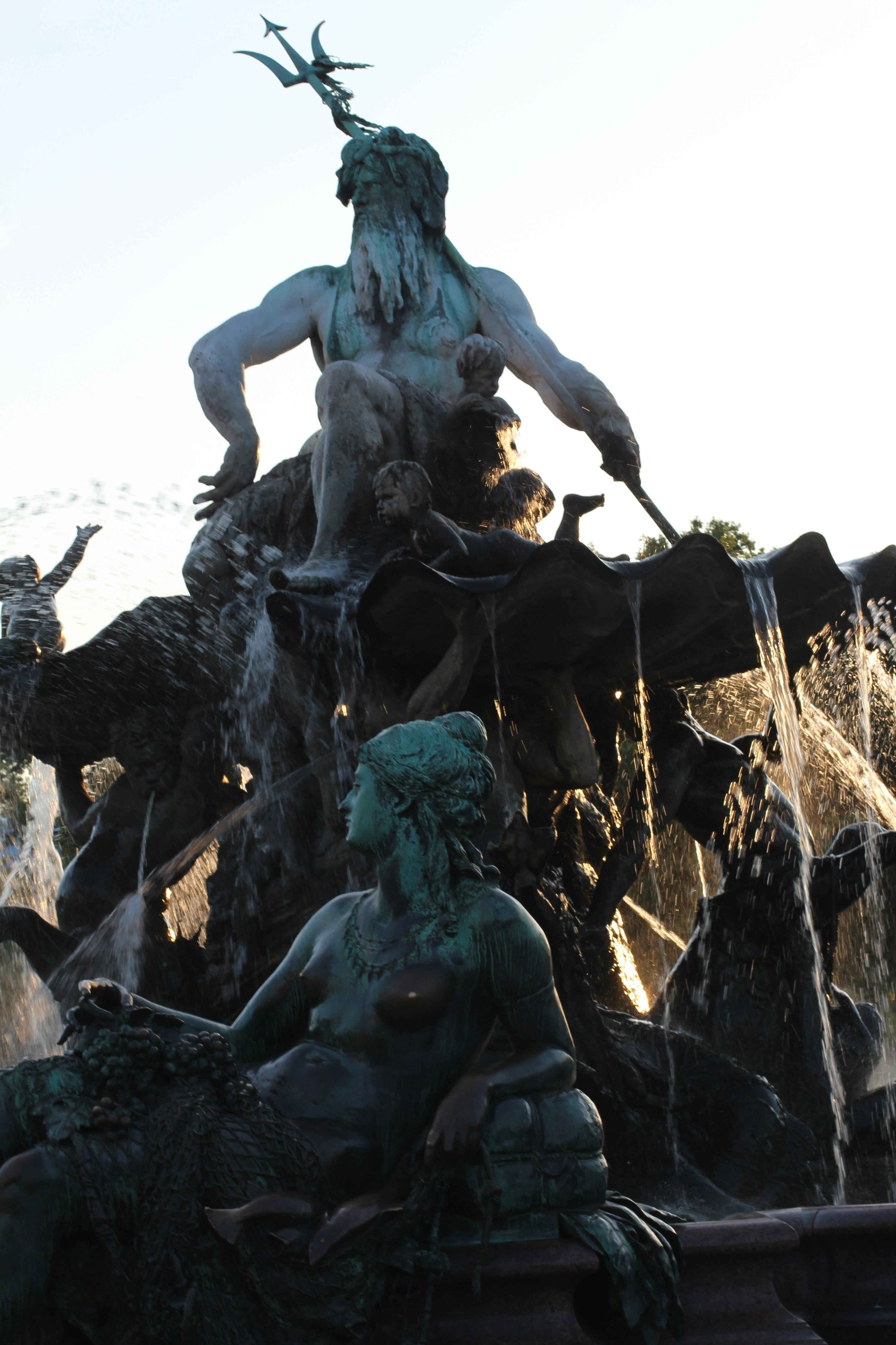 Neptune Fountain (Fontana del Nettuno) photo 2