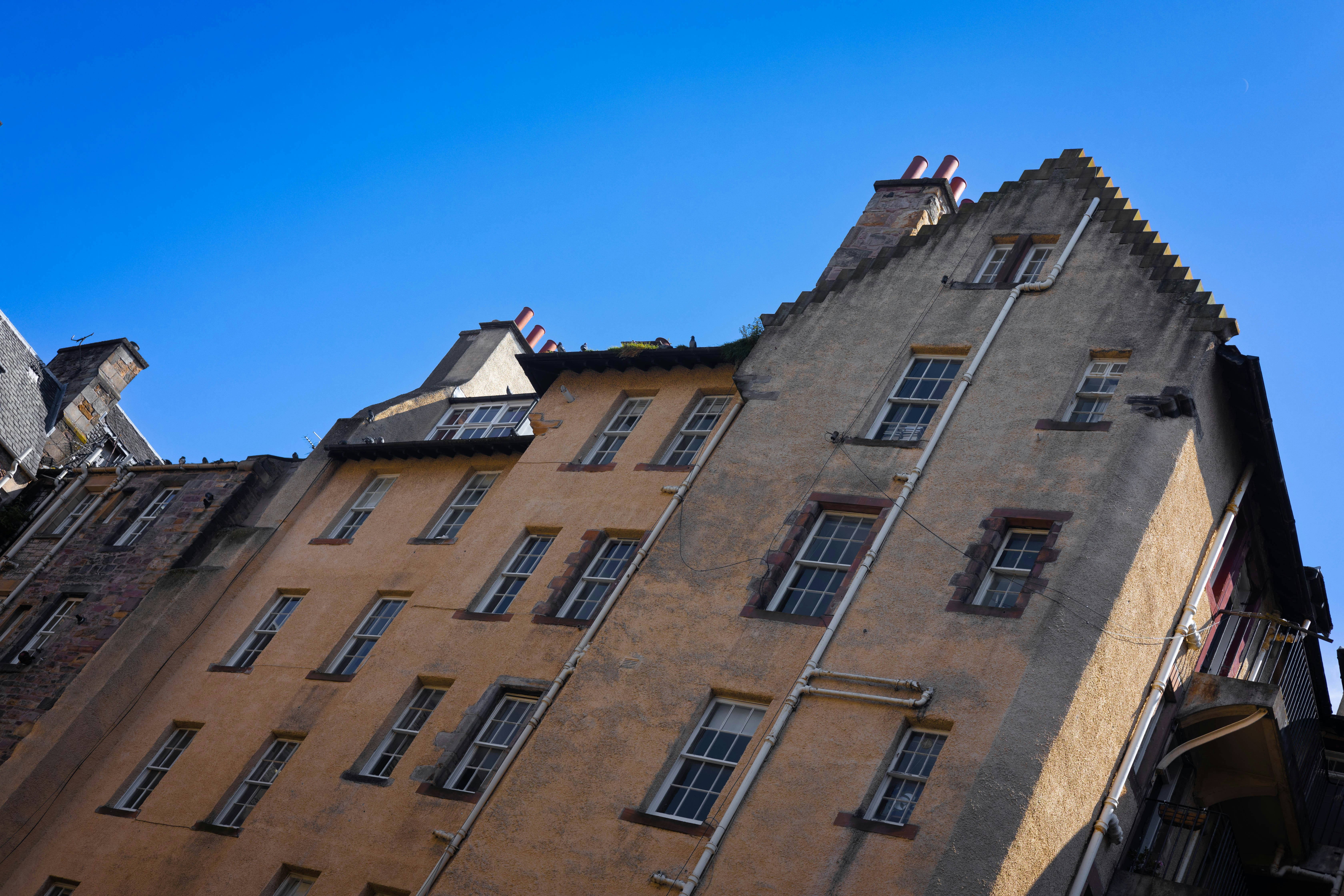 Photo by cropcontent