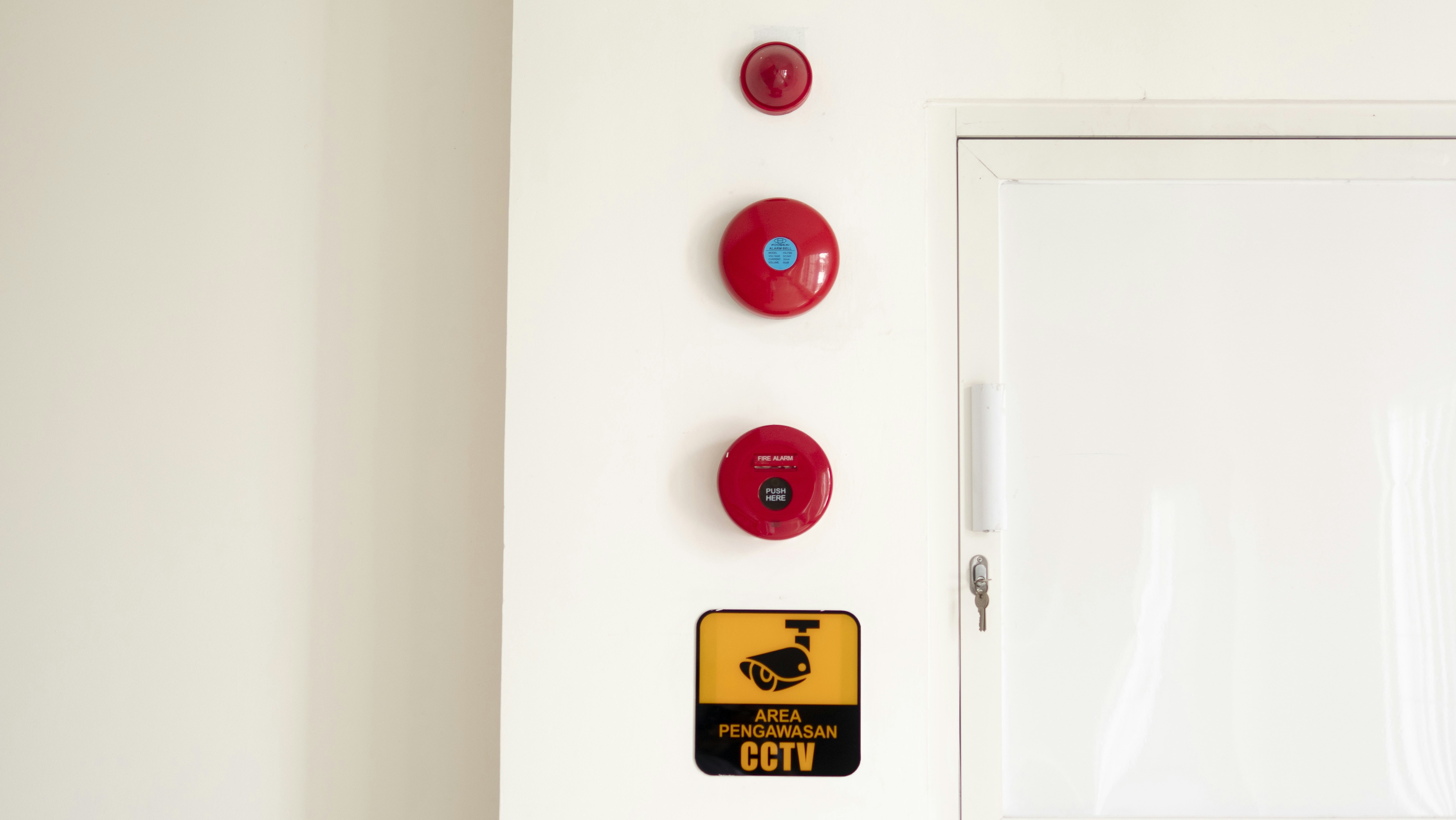 6 Smart Home Upgrades for Affordable Alarm System Alternatives
