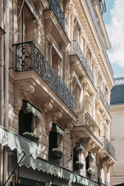 a building with many balconies