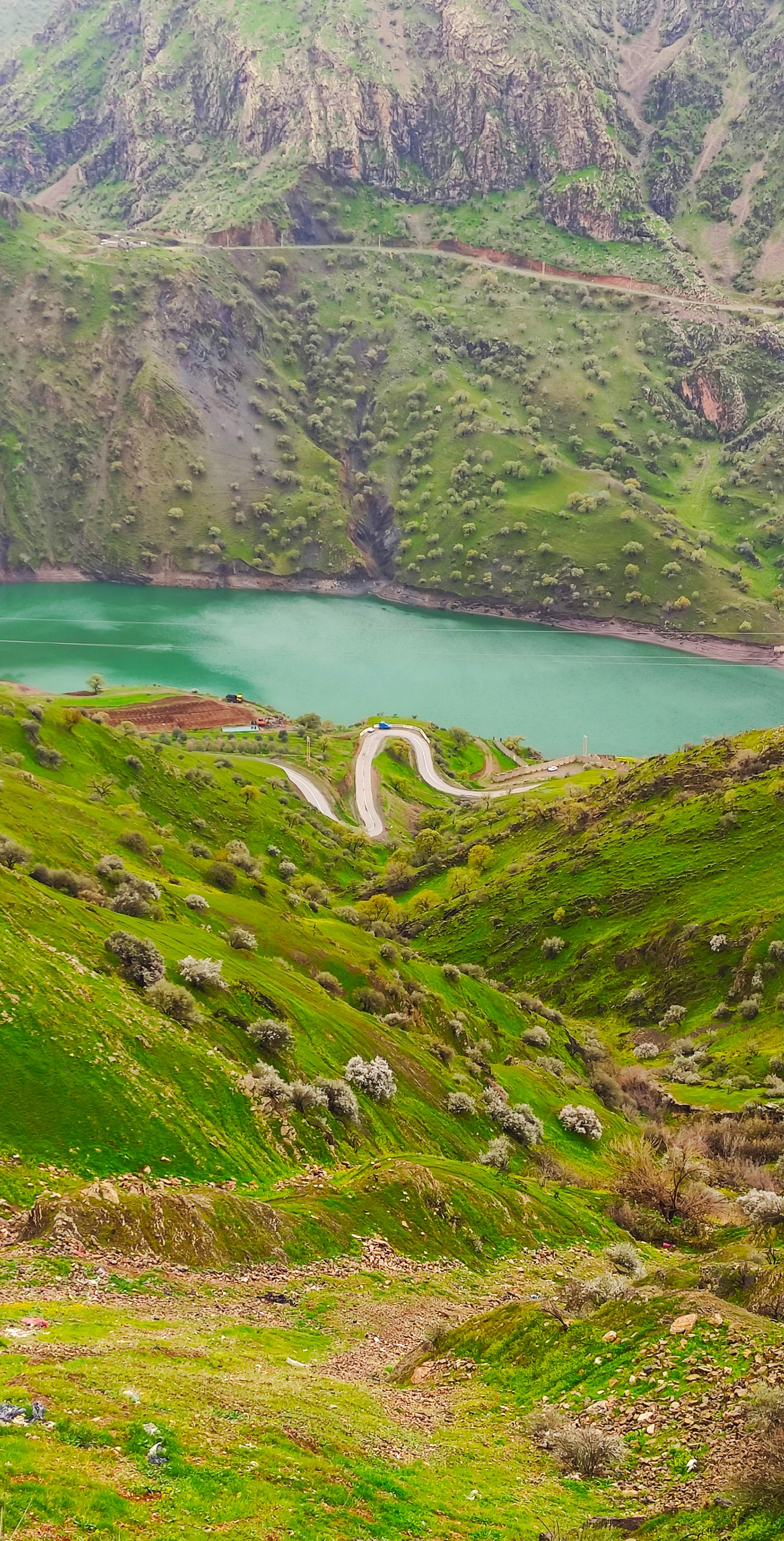 6 Hidden Lakes Near Main Roads in Northern Pakistan