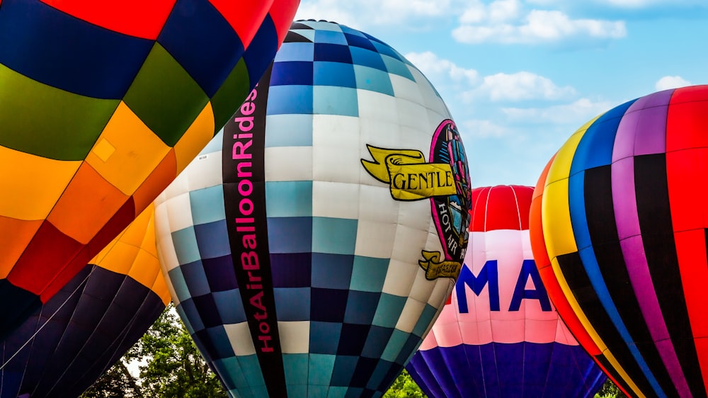 a group of hot air balloons