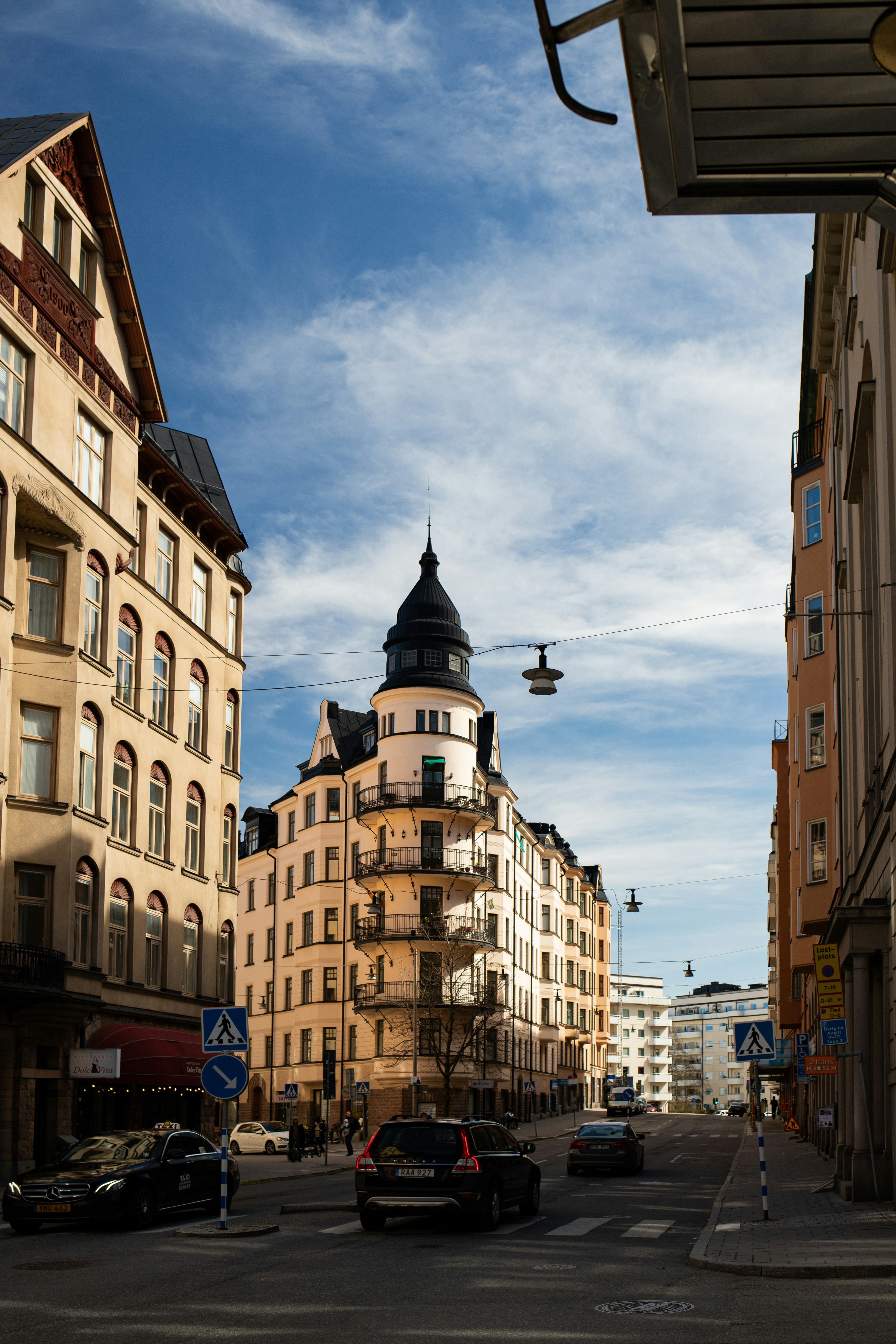 Photo by lazarevazubova