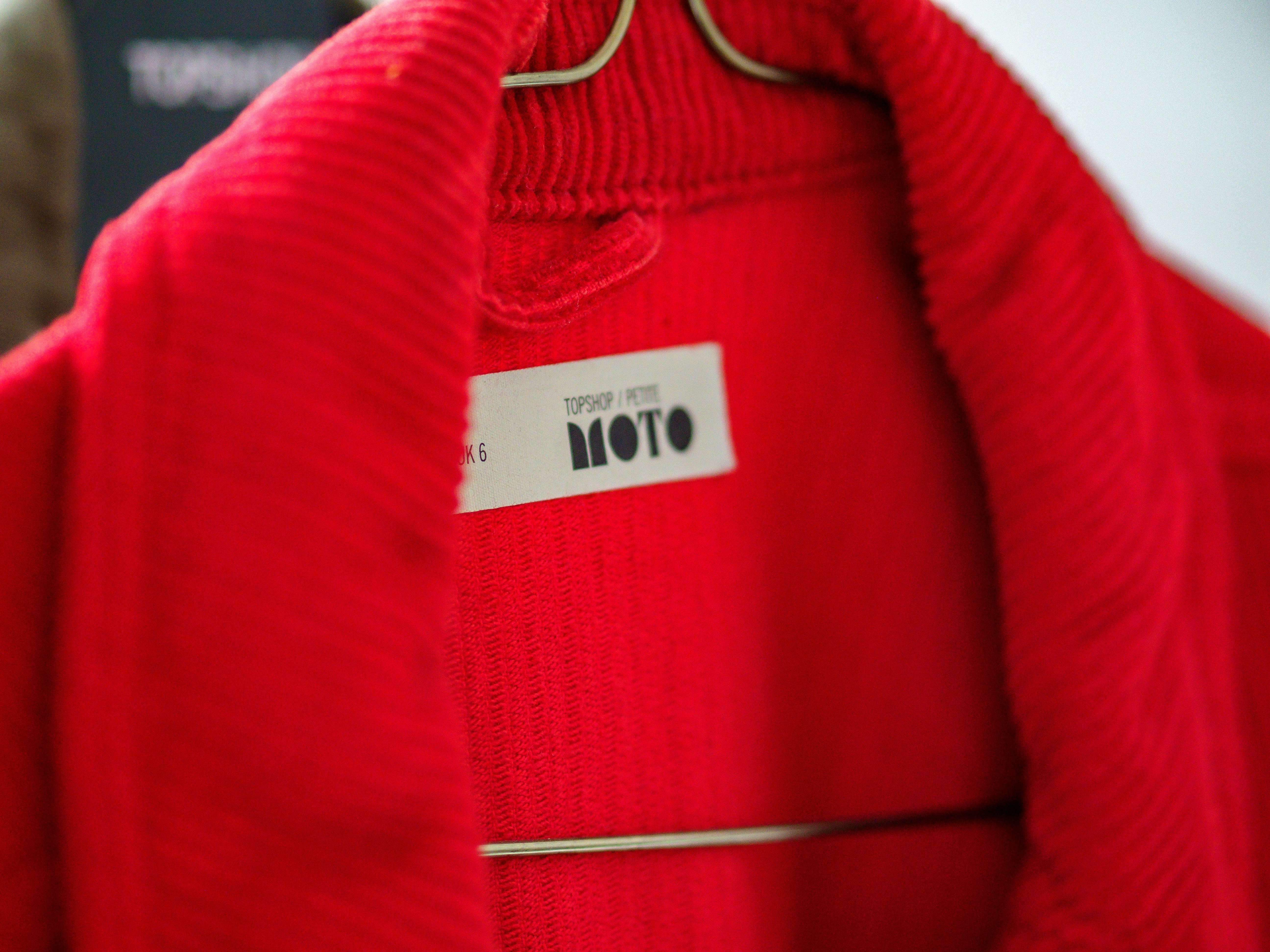 care label inside a bartender vest - women's bartender vest