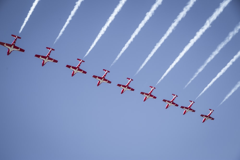 airplanes flying in formation