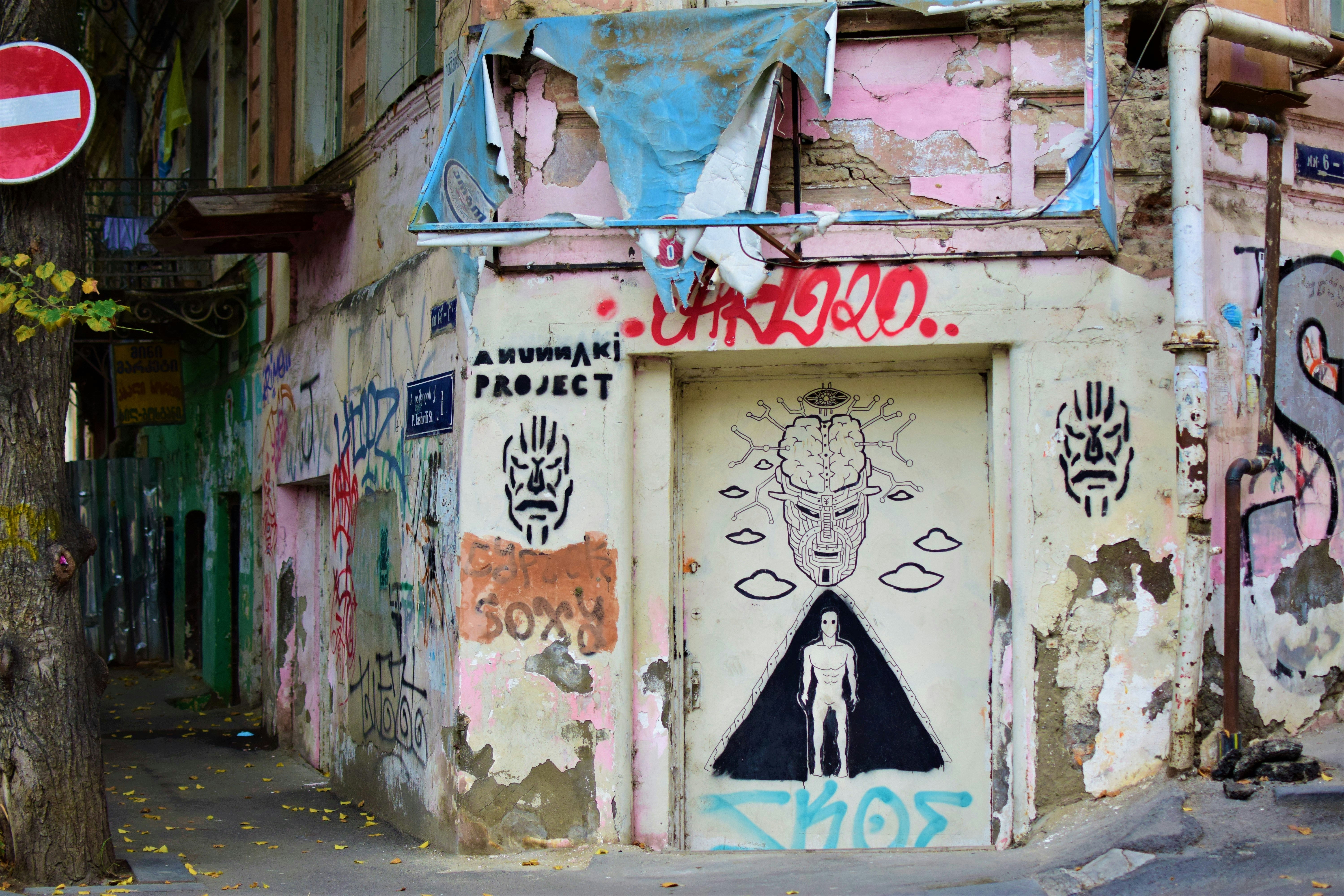 Kapı, Pencere ve Balkon