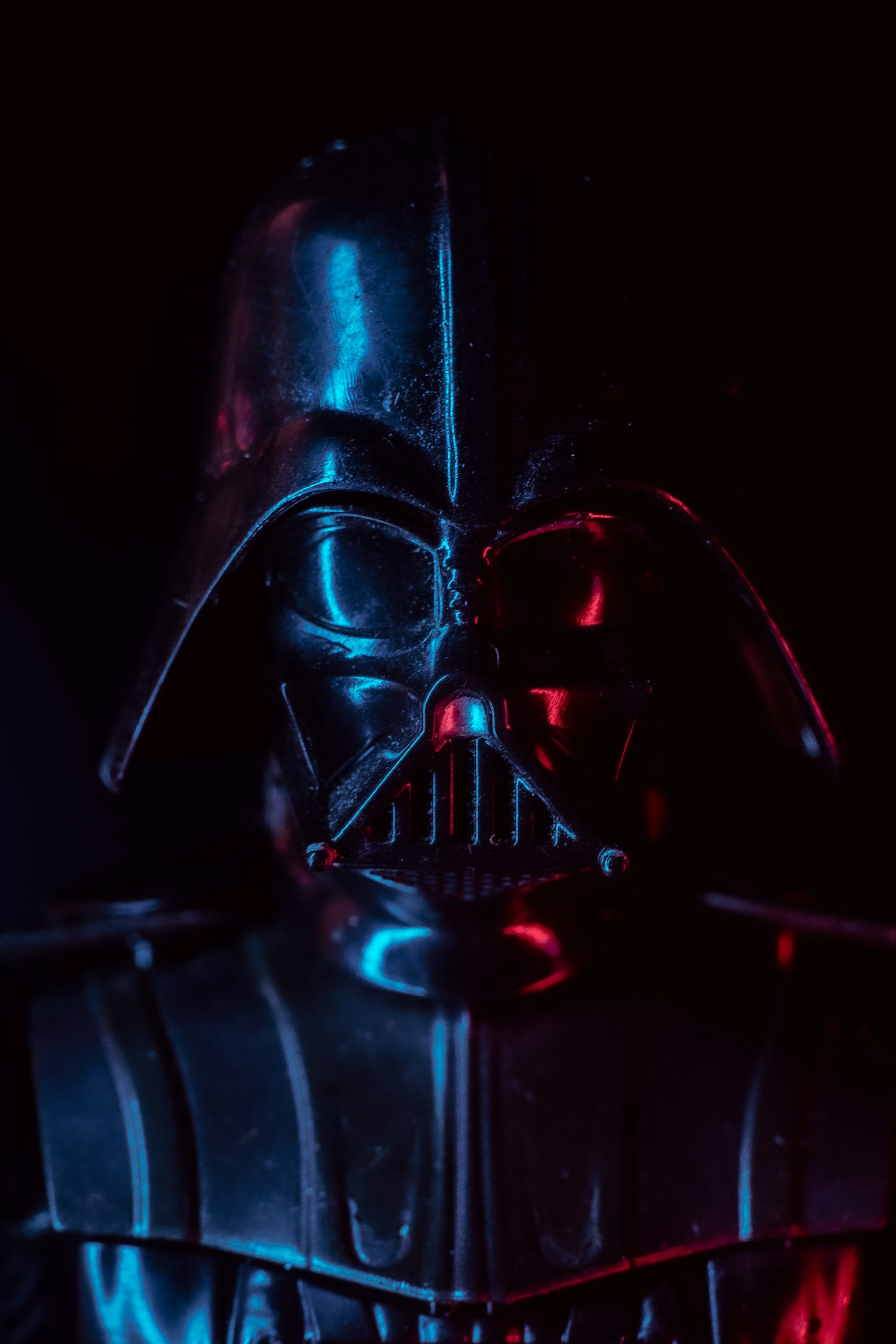 Darth Vader by Daniel Maguiling on Unsplash