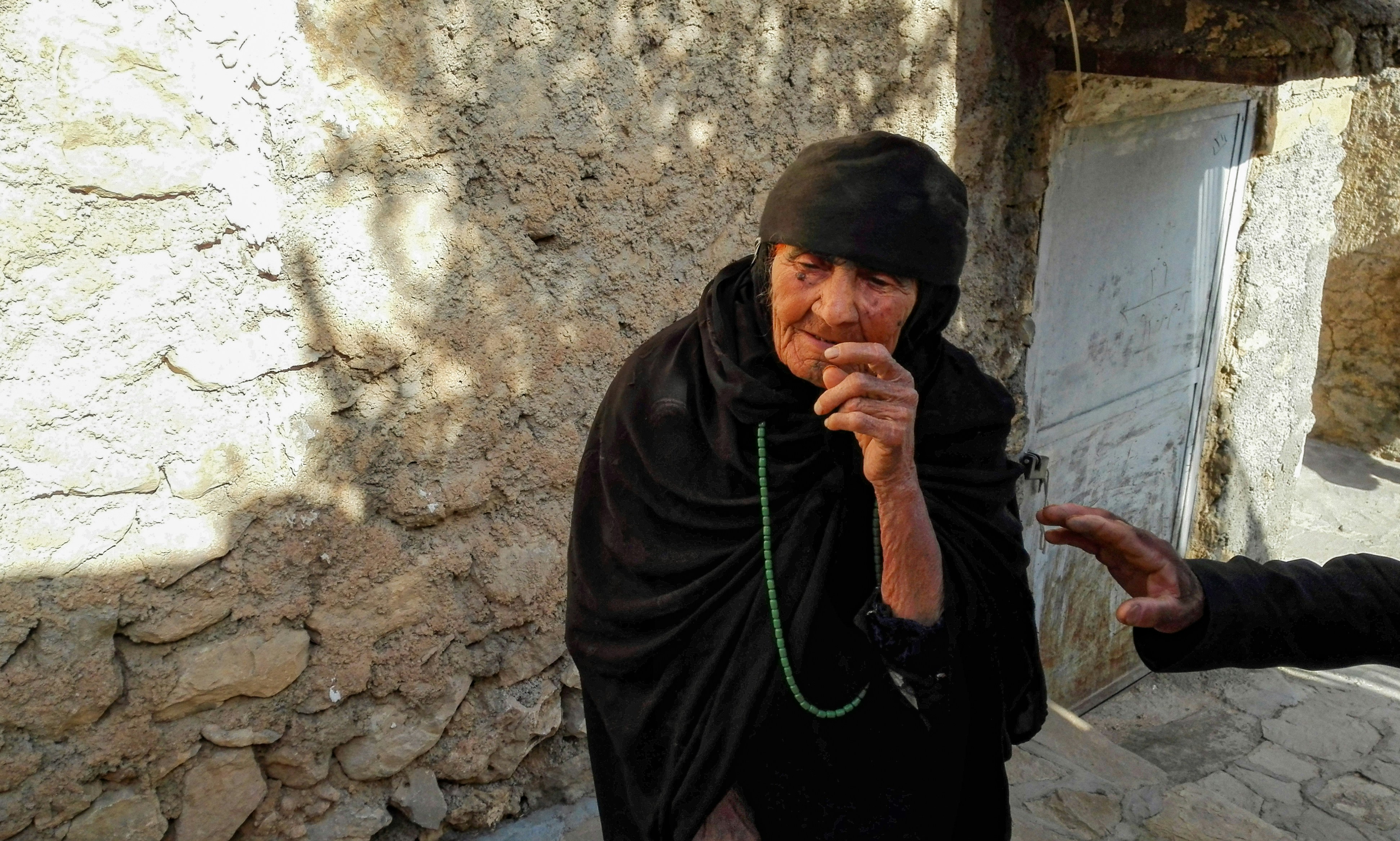 Trán nhiều nếp nhăn